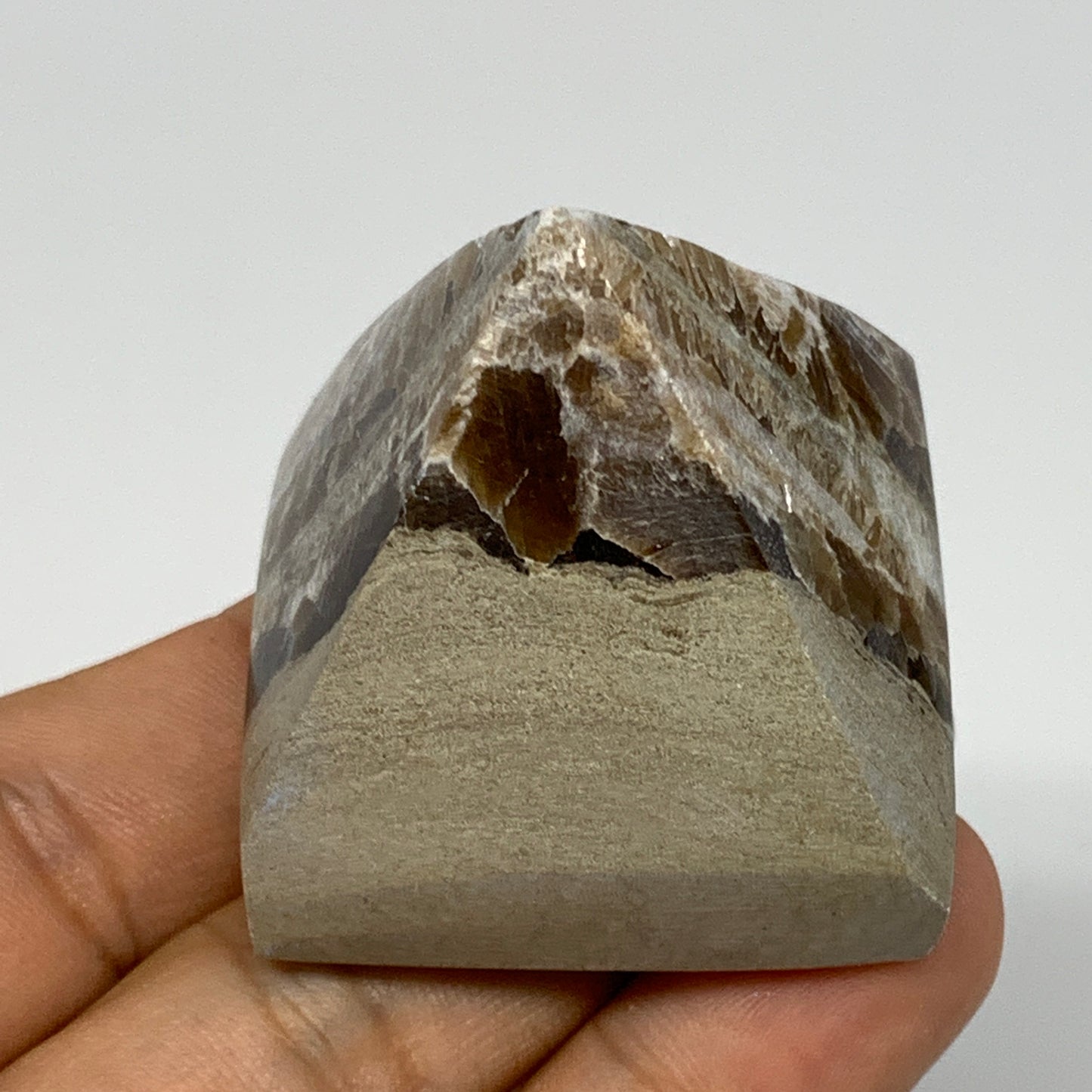 70.1g, 1.5"x1.6"x1.6" Chocolate/Gray Onyx Pyramid Gemstone @Morocco, B19001