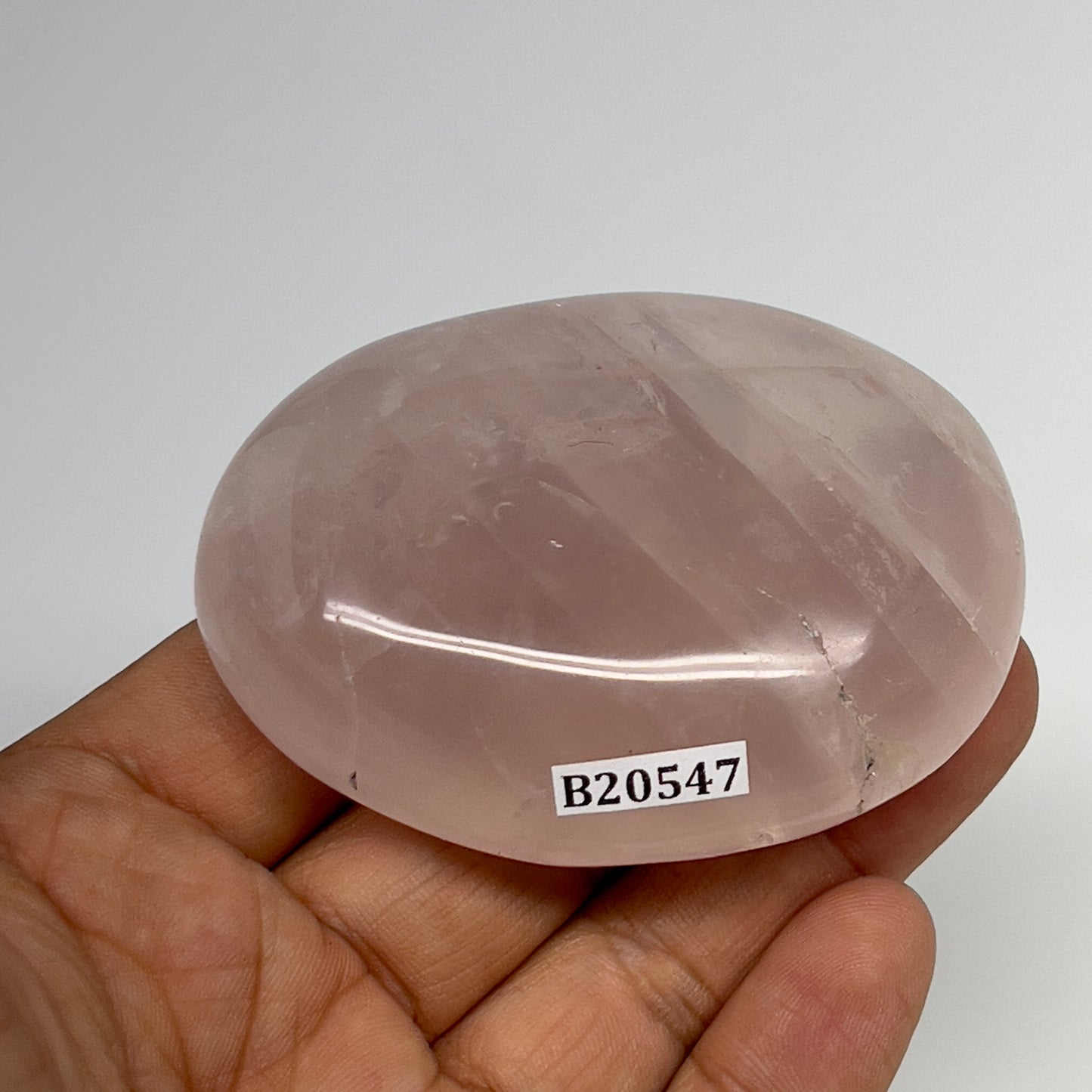 122.7g ,2.6"x1.9"x1", Rose Quartz Palm-stone Tumbled Reiki @Madagascar,B20547