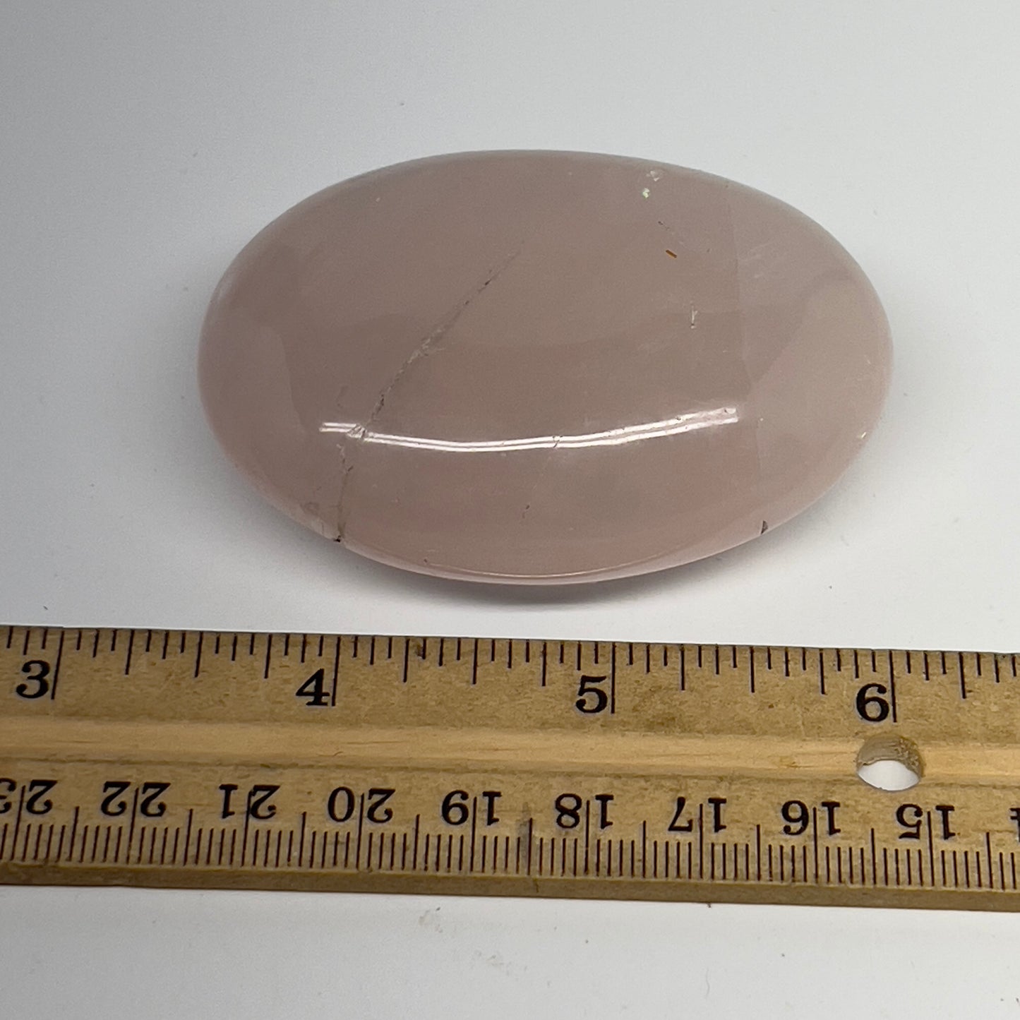 122.7g ,2.6"x1.9"x1", Rose Quartz Palm-stone Tumbled Reiki @Madagascar,B20547