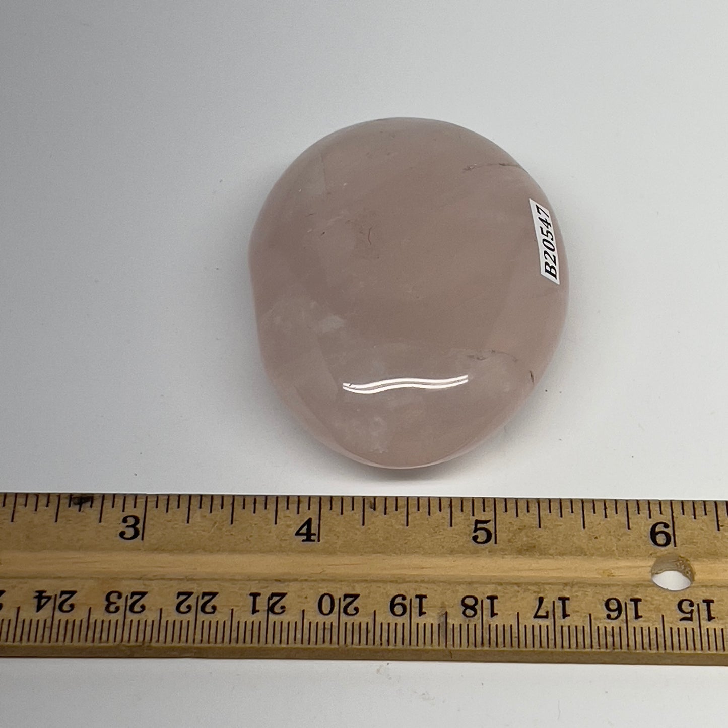 122.7g ,2.6"x1.9"x1", Rose Quartz Palm-stone Tumbled Reiki @Madagascar,B20547