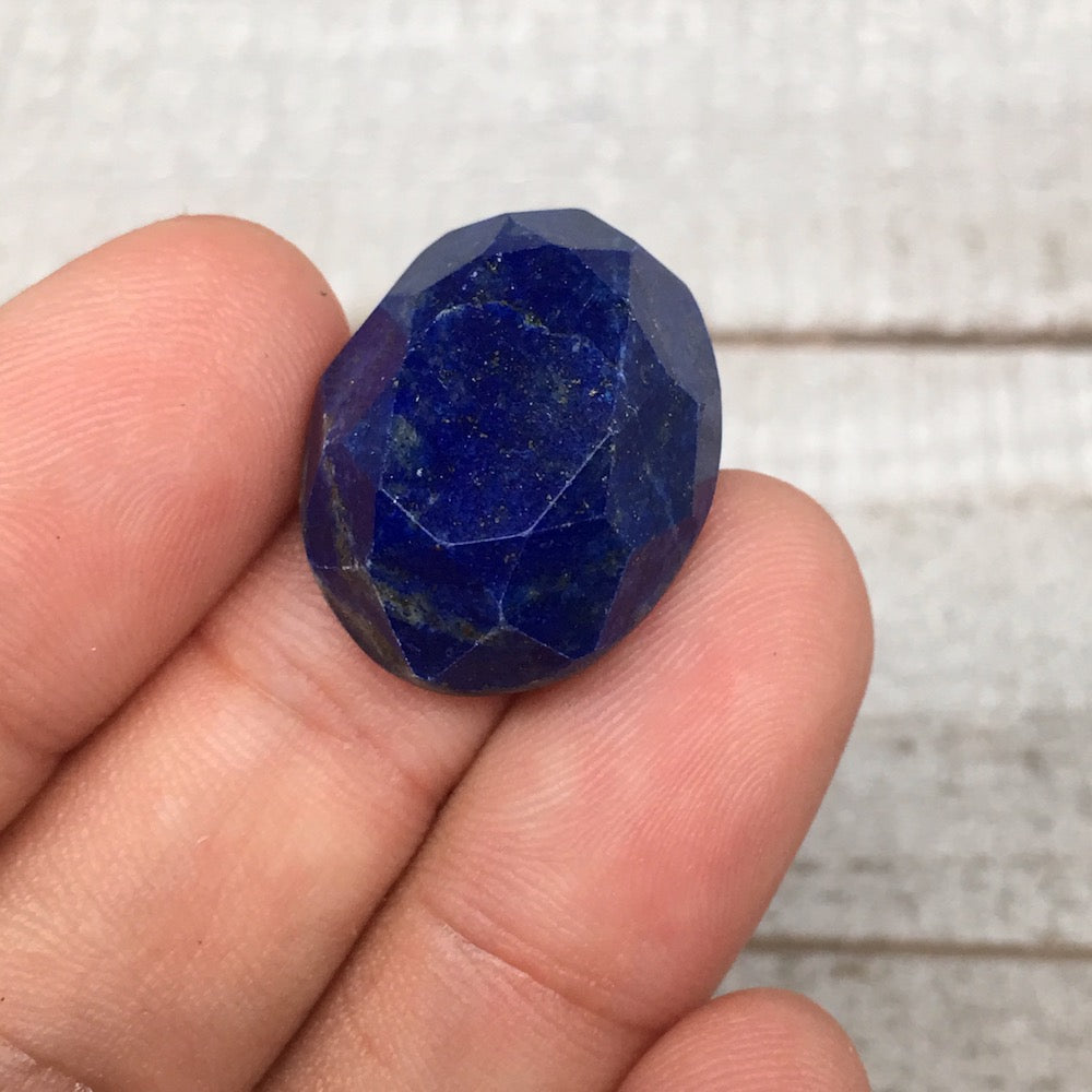 6g,22mmx18mmx8mm High-Grade Natural Oval Facetted Lapis Lazuli Cabochon,CP188