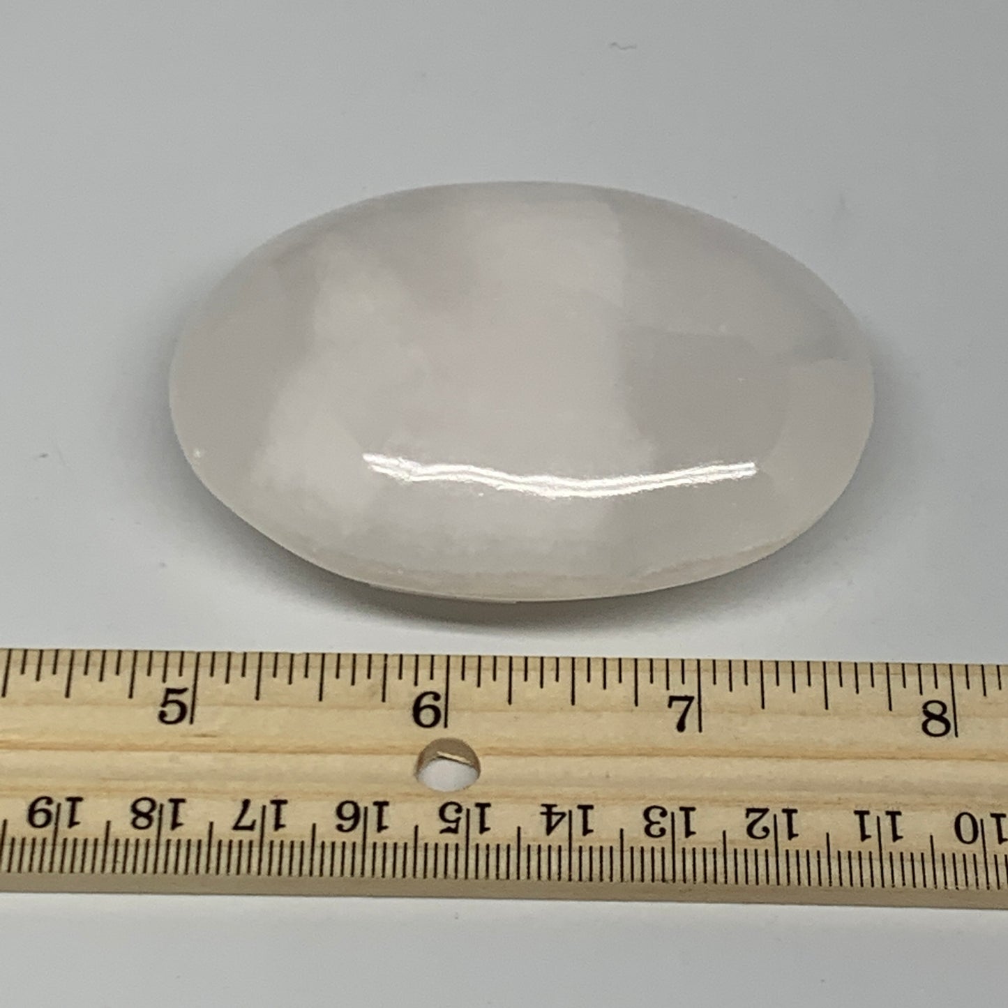 143.9g,2.9"x2.1"x1",Pink Calcite Palm-Stone Crystal Polished,B23068