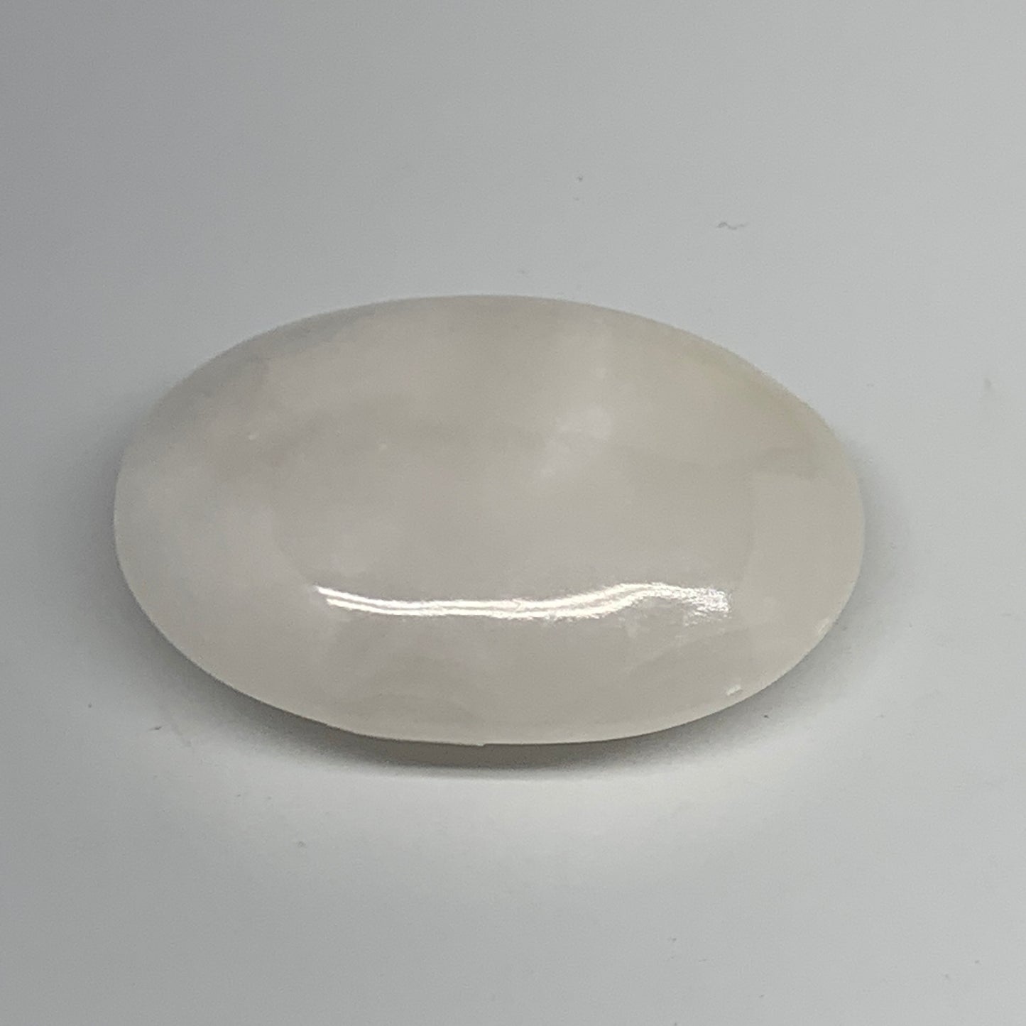 146g,2.9"x2.1"x1.1",Pink Calcite Palm-Stone Crystal Polished,B23070