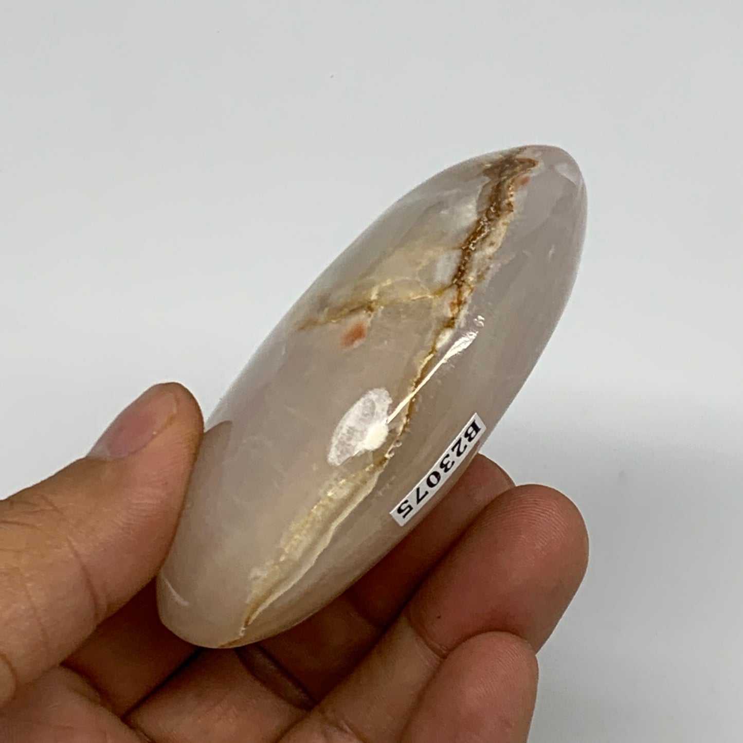 155.1g,3"x2.2"x1",Pink Calcite Palm-Stone Crystal Polished,B23075