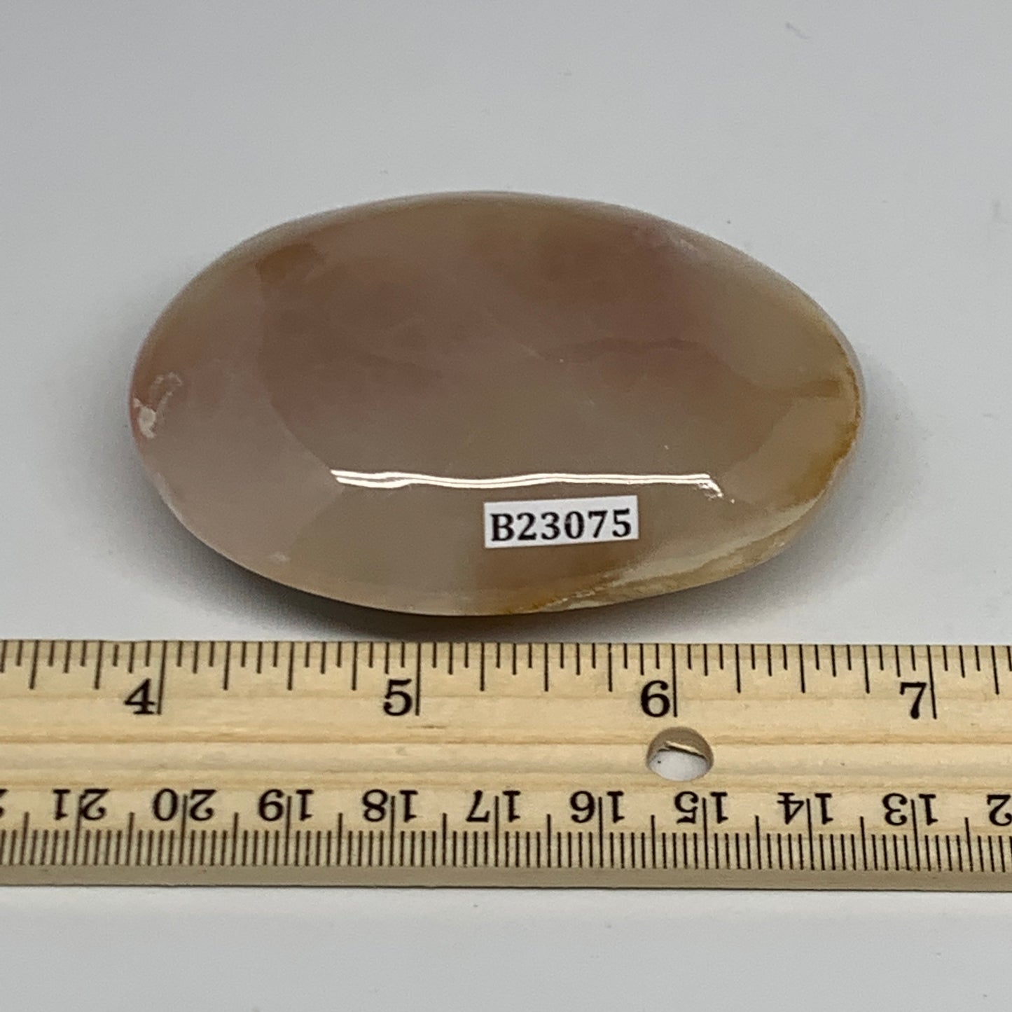 155.1g,3"x2.2"x1",Pink Calcite Palm-Stone Crystal Polished,B23075