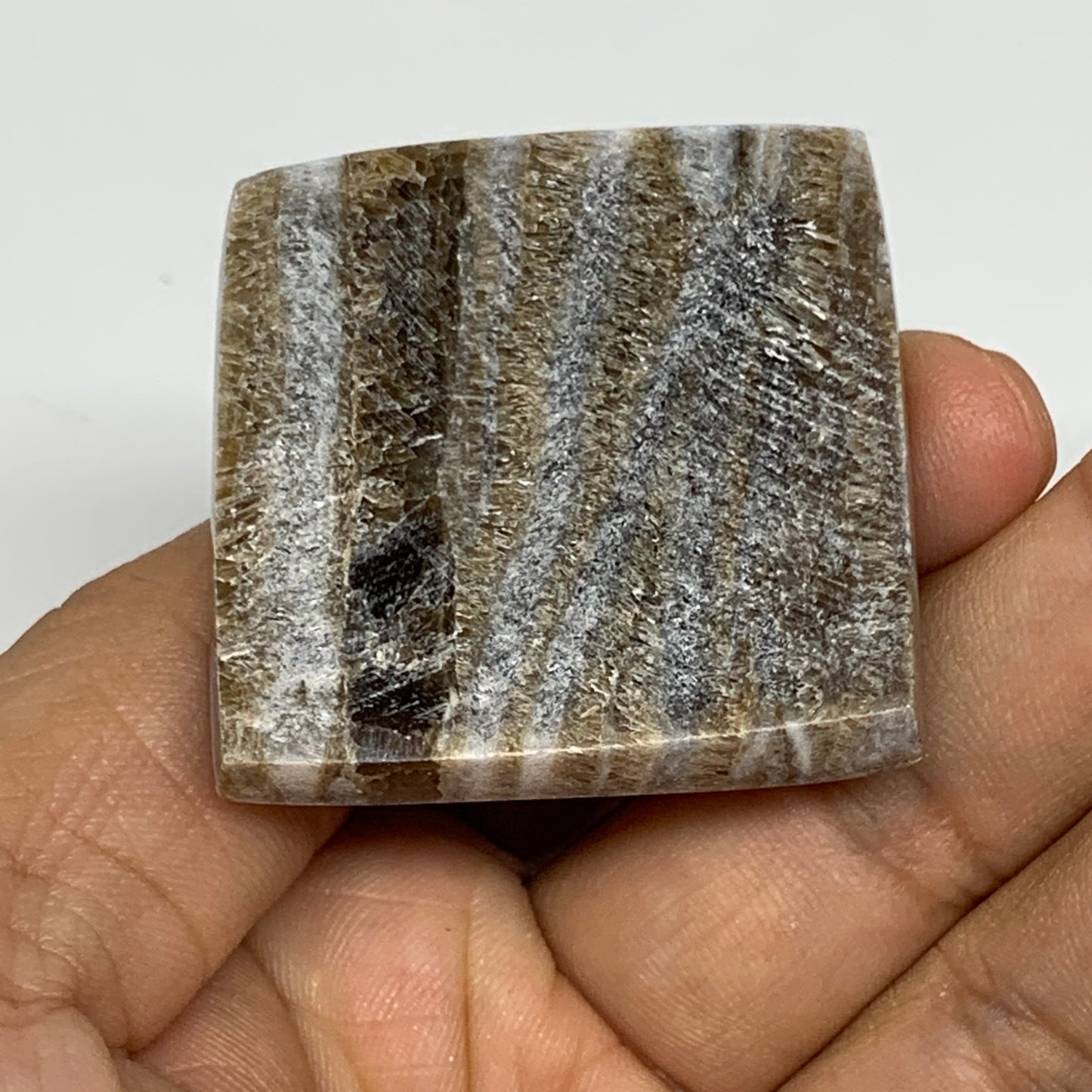 49.7g, 1.1"x1.6"x1.6" Chocolate/Gray Onyx Pyramid Gemstone @Morocco, B19020