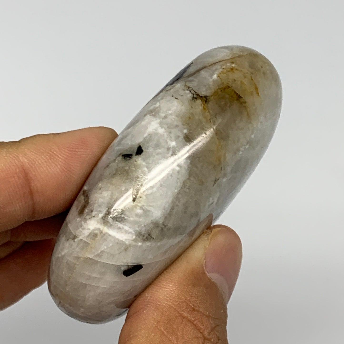 97g,2.4"x1.7"x0.9", Rainbow Moonstone Palm-Stone Polished from India, B21223