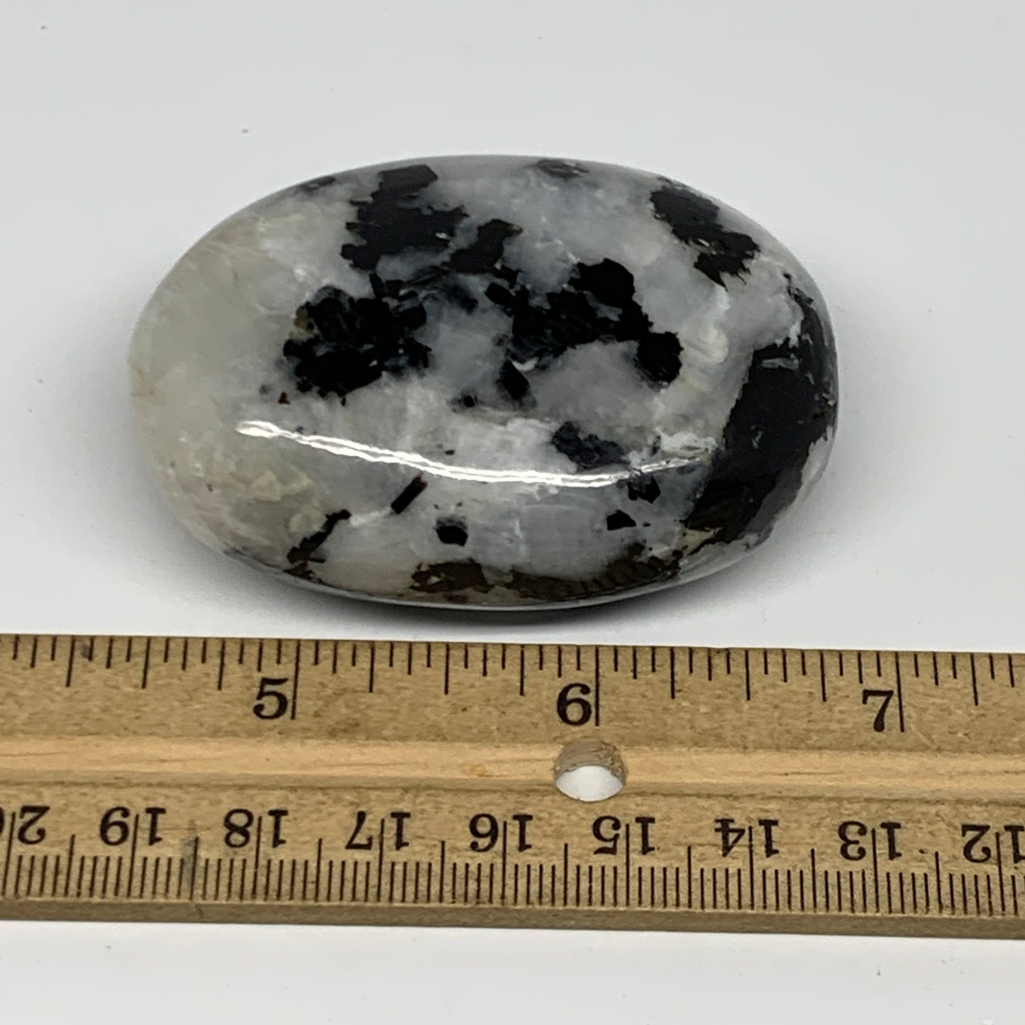 113.3g,2.4"x1.7"x1", Rainbow Moonstone Palm-Stone Polished from India, B21228