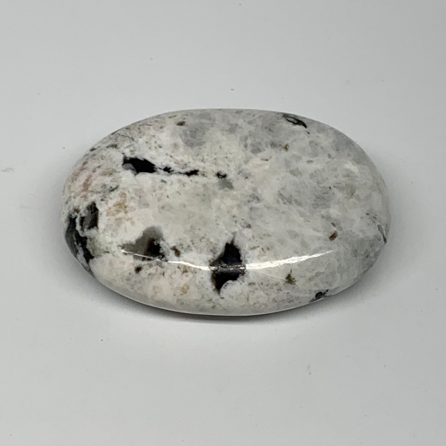 93.8g,2.5"x1.8"x0.8", Rainbow Moonstone Palm-Stone Polished from India, B21229