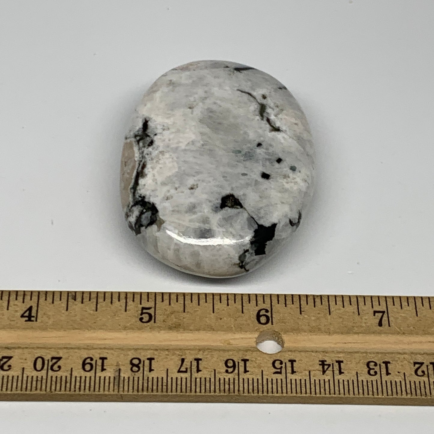 93.8g,2.5"x1.8"x0.8", Rainbow Moonstone Palm-Stone Polished from India, B21229