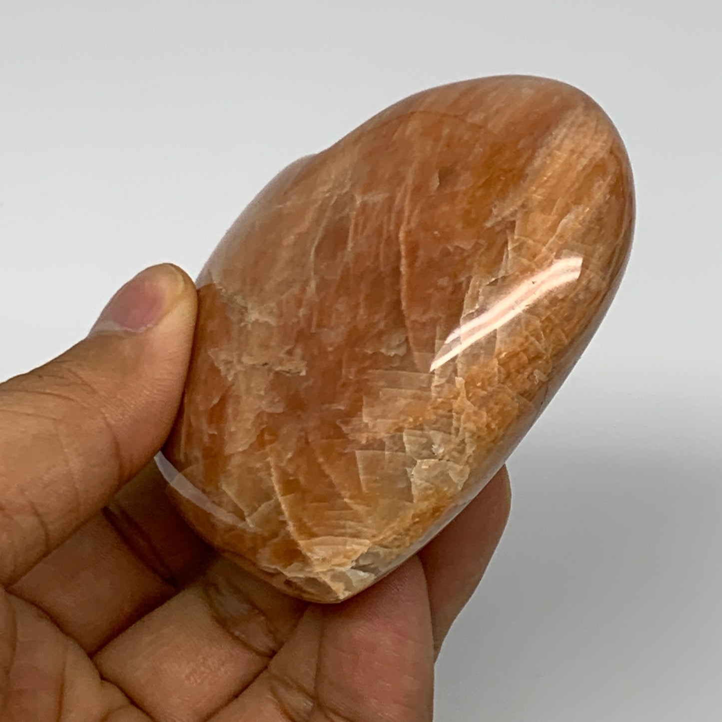 186.4g,2.5"x3"x1.2", Pink Peach Moonstone Heart Crystal Polished Reiki,B17515