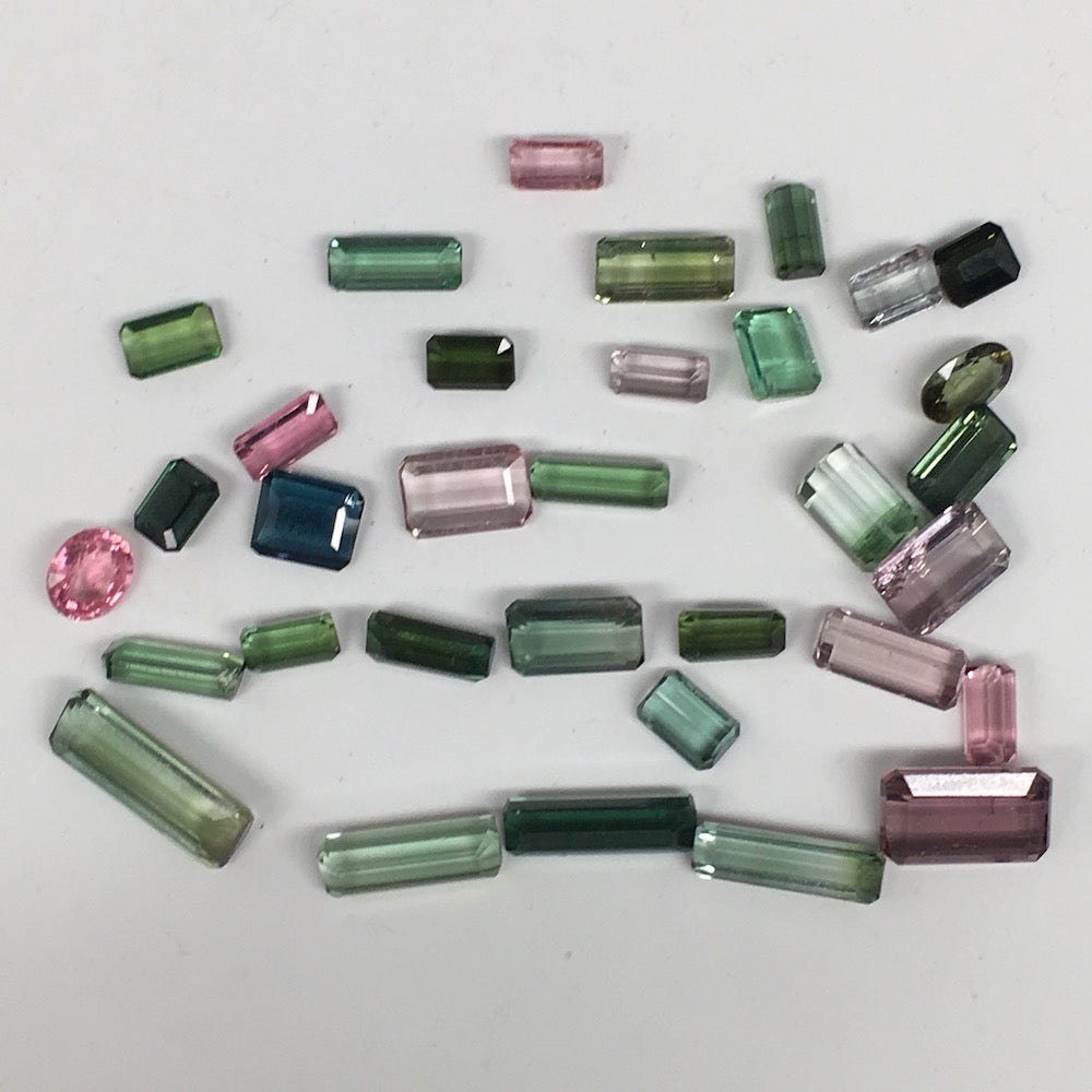 46.85cts, 34pcs Lot, 5mm-15mm Untreated Tourmaline Cabochons from Afghanistan