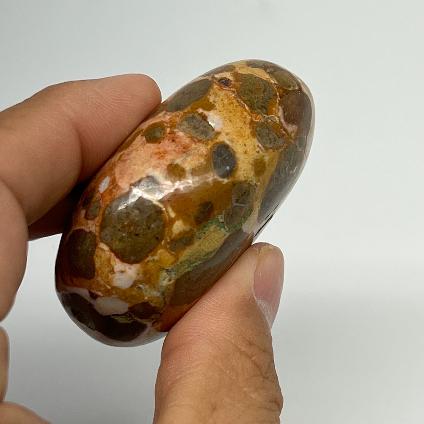 105.3g, 2.2"x1.7"x1", Natural Fruit Jasper Palm-Stone Gemstone @India, B21888