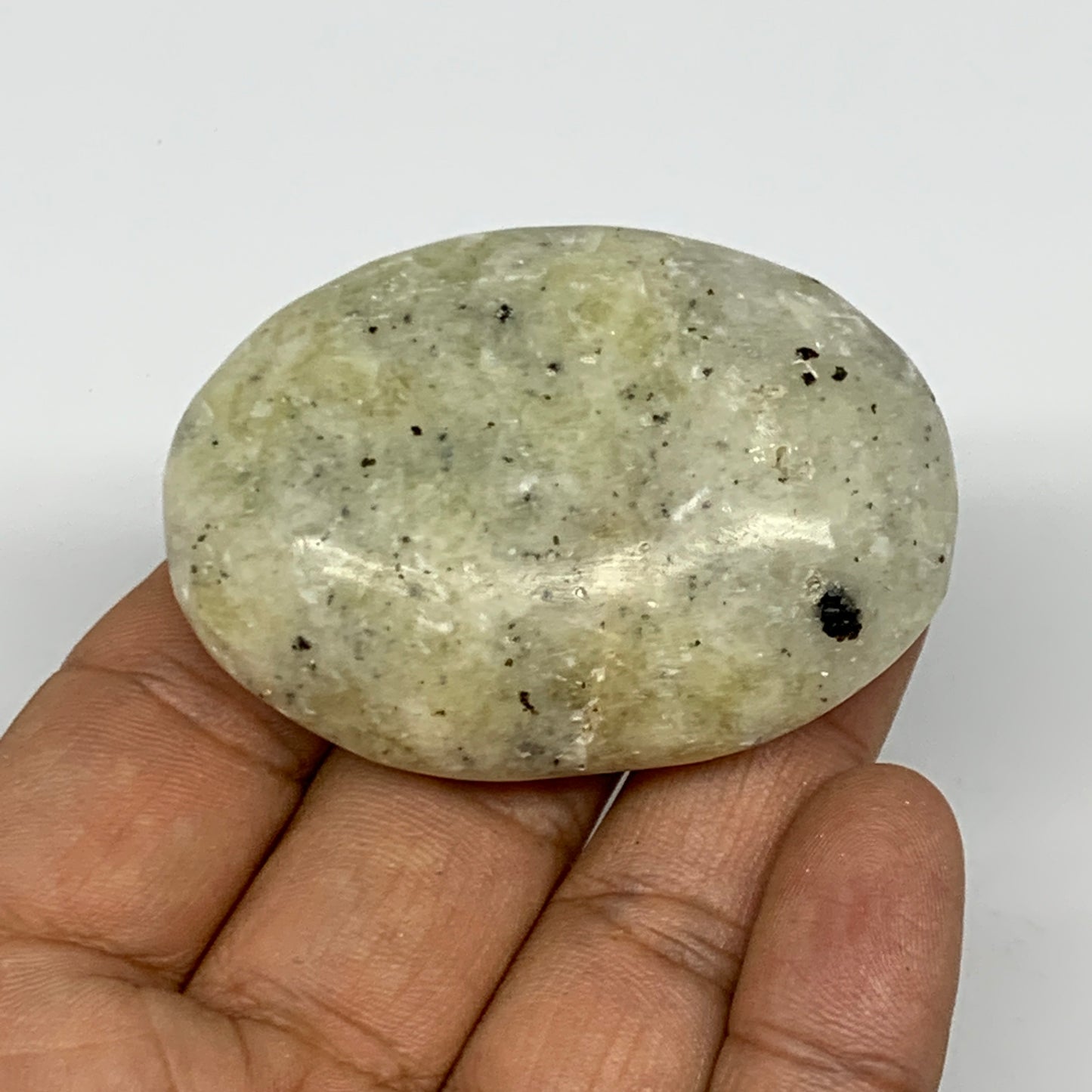 66.4g, 2.2"x1.6"x0.8", Natural Yellow Calcite Palm-Stone Crystal Polished Reiki,