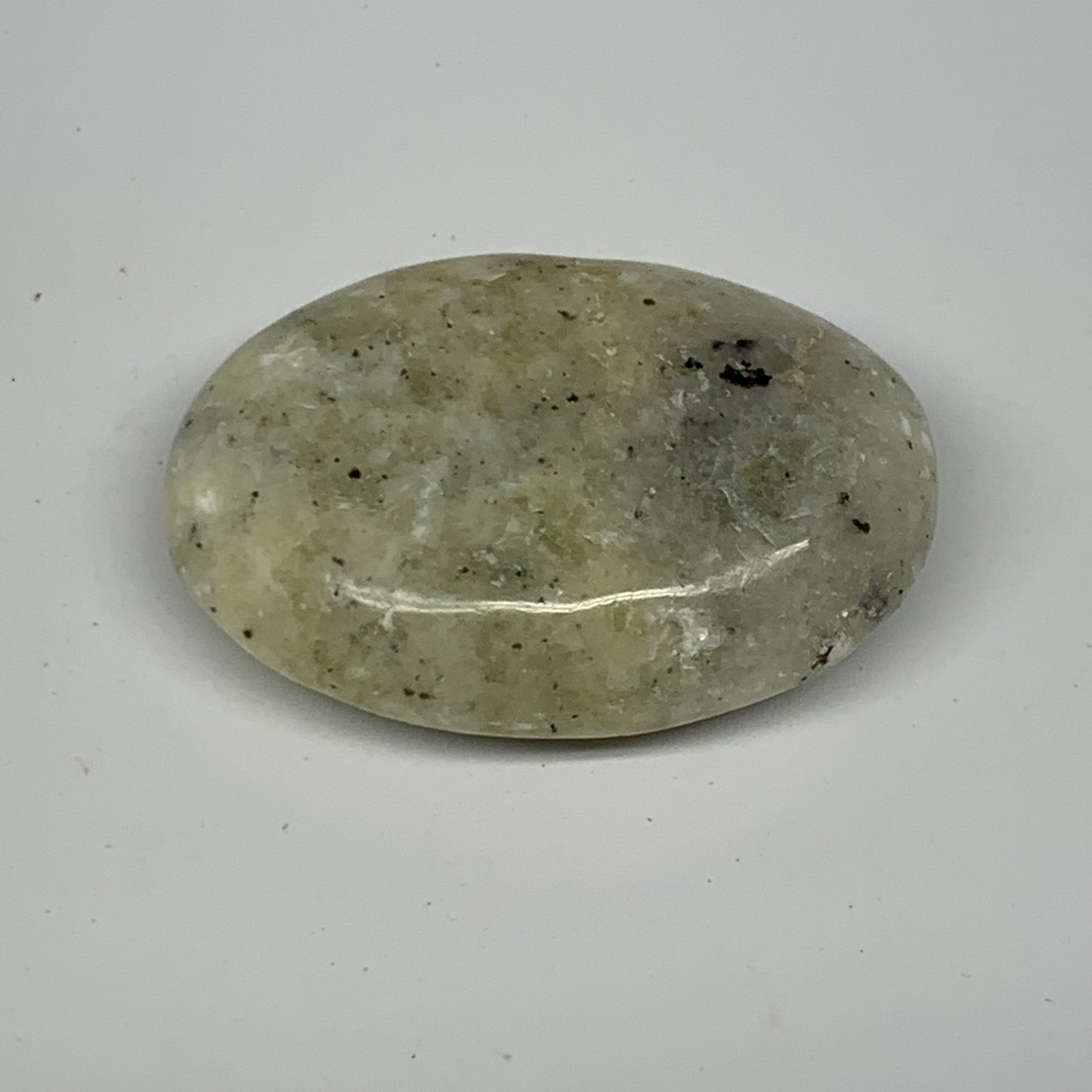 66.4g, 2.2"x1.6"x0.8", Natural Yellow Calcite Palm-Stone Crystal Polished Reiki,