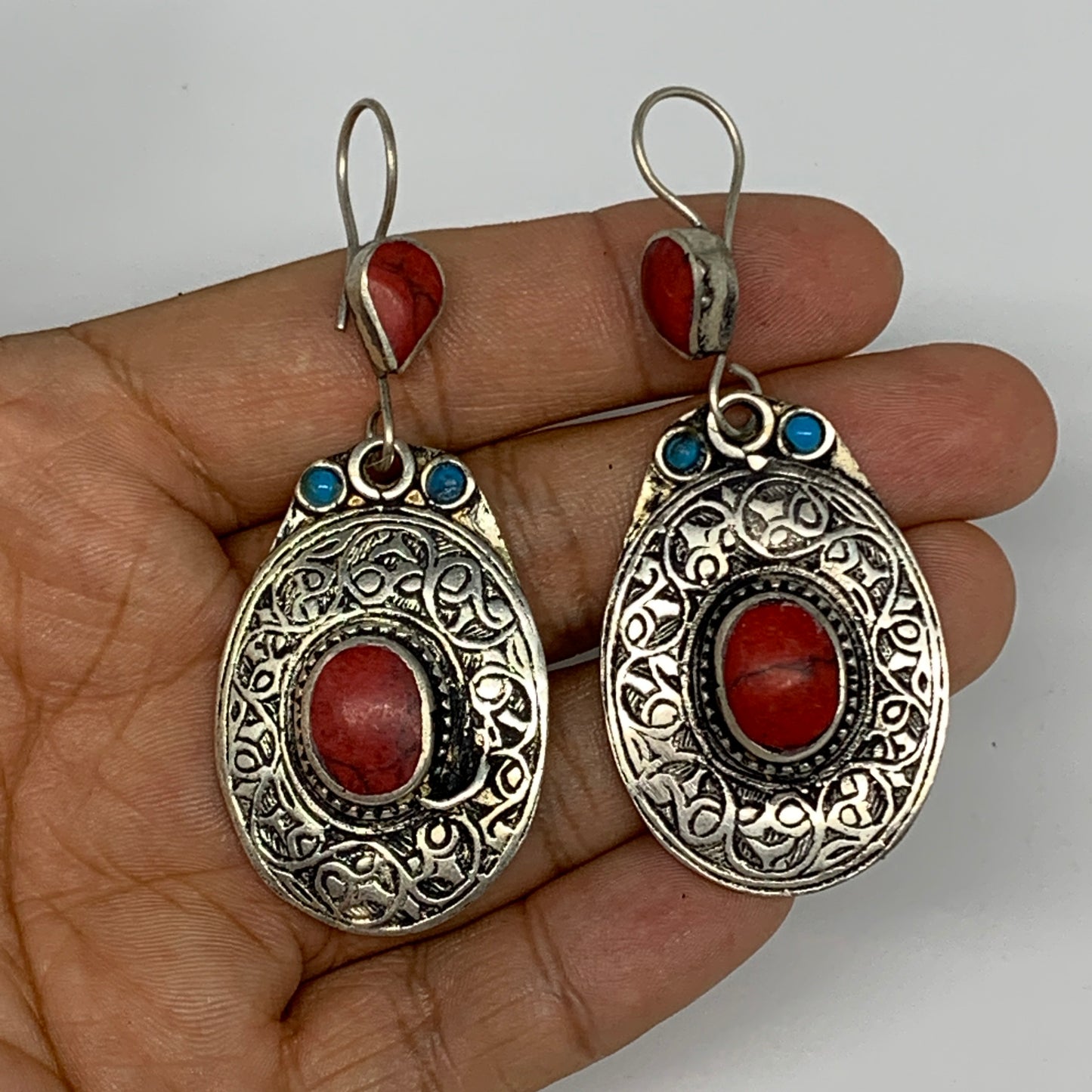 19.5g, 2.7"x1.1" Turkmen Earring Tribal Jewelry Red Coral Inlay Oval Boho, B1423