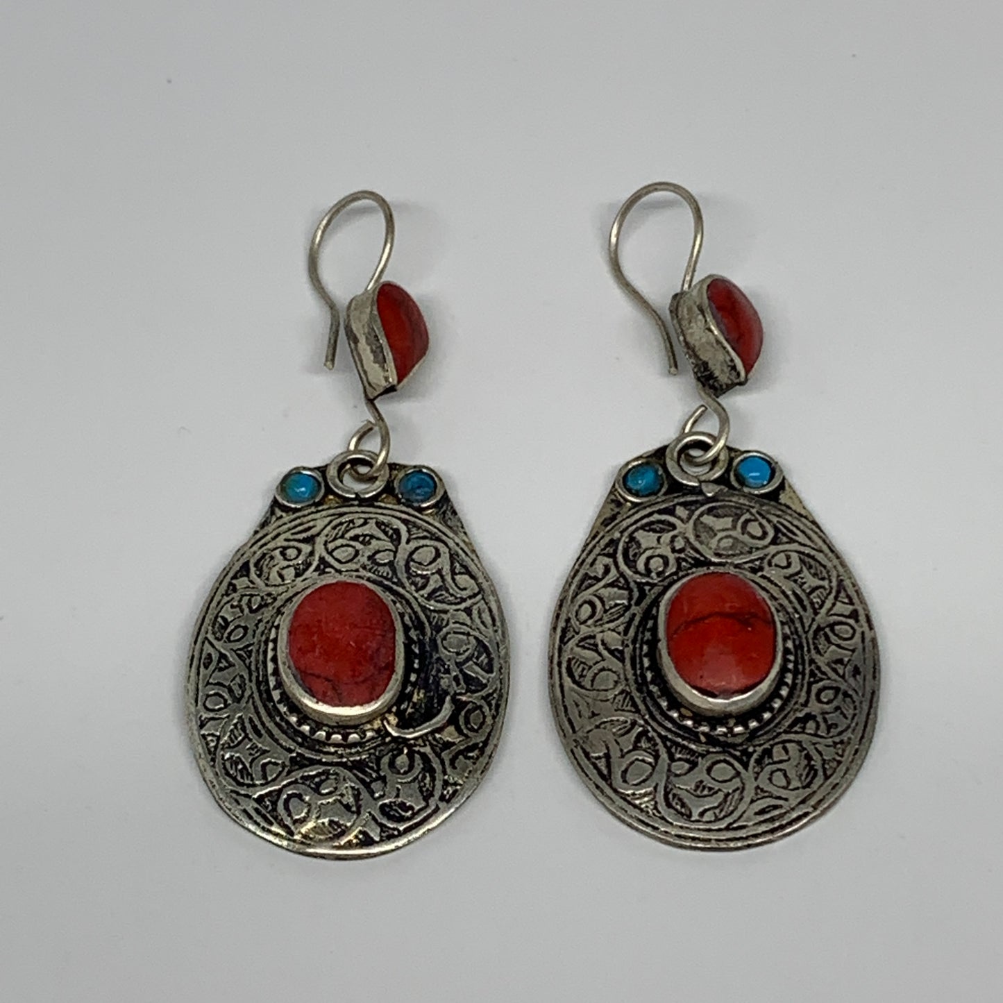 19.5g, 2.7"x1.1" Turkmen Earring Tribal Jewelry Red Coral Inlay Oval Boho, B1423