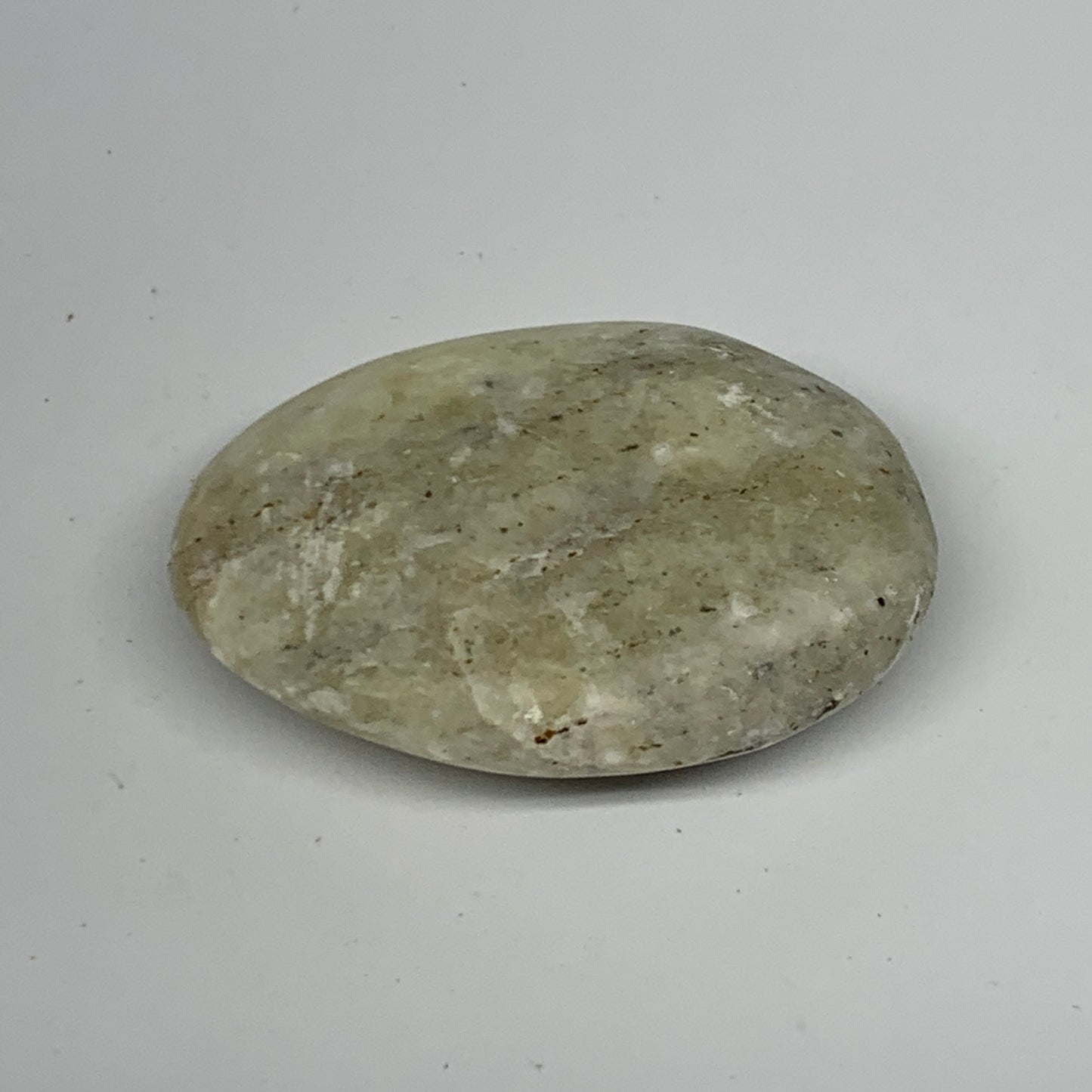 58.4g, 2.2"x1.6"x0.7", Natural Yellow Calcite Palm-Stone Crystal Polished Reiki,