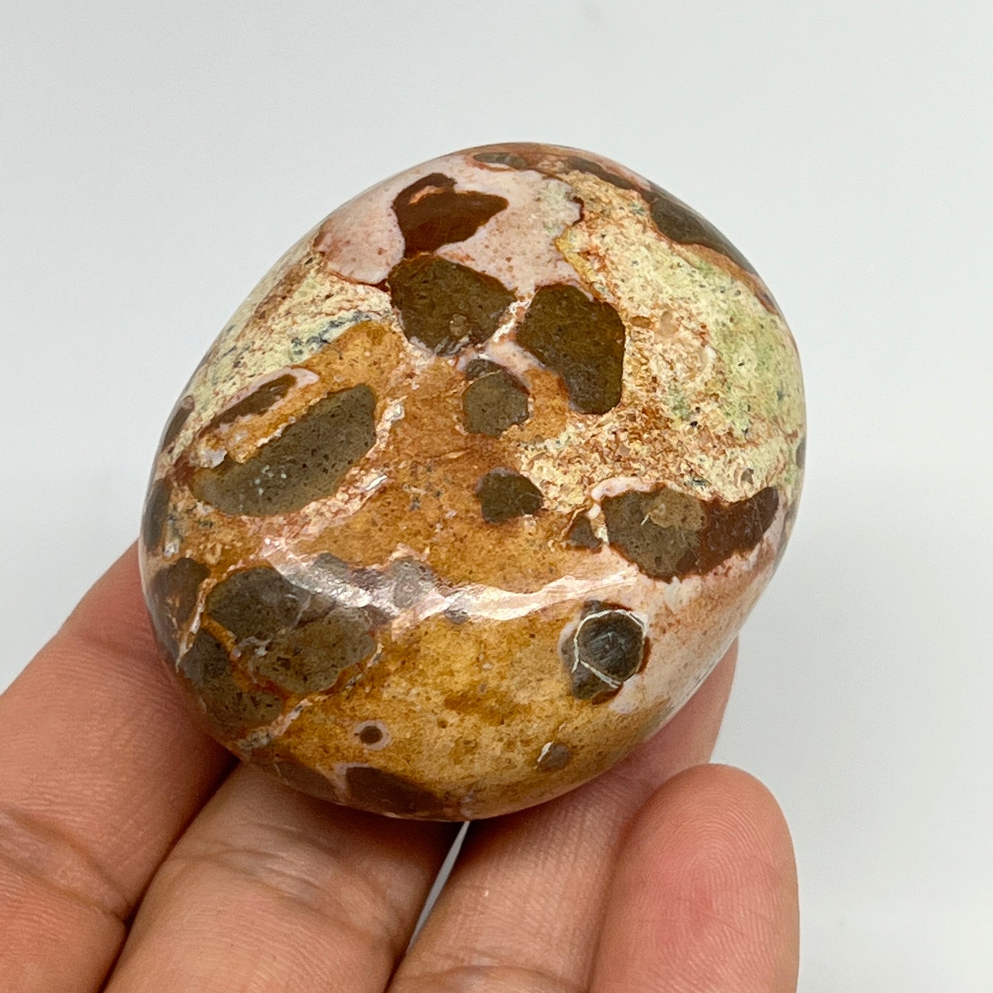 104.5g, 2.2"x1.7"x1", Natural Fruit Jasper Palm-Stone Gemstone @India, B21897