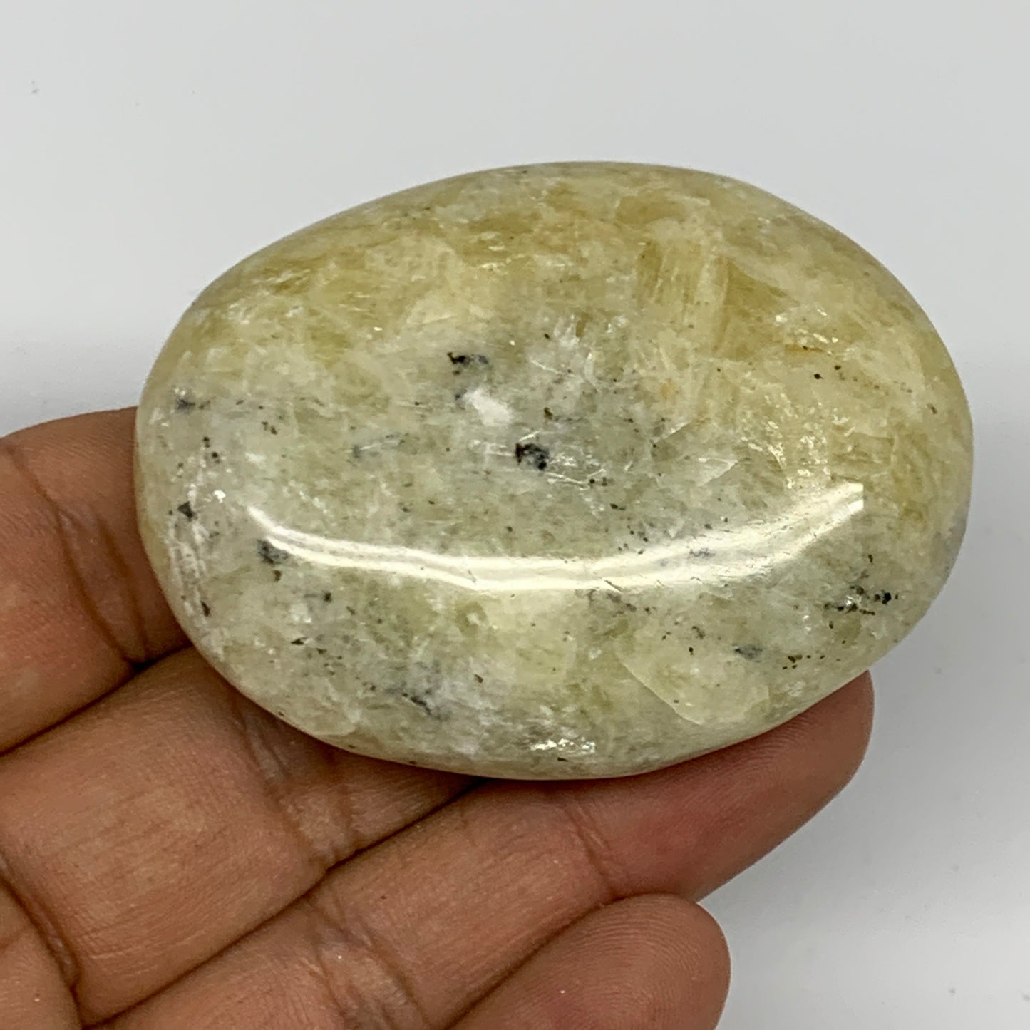 82.6g, 2.3"x1.8"x0.8", Natural Yellow Calcite Palm-Stone Crystal Polished Reiki,