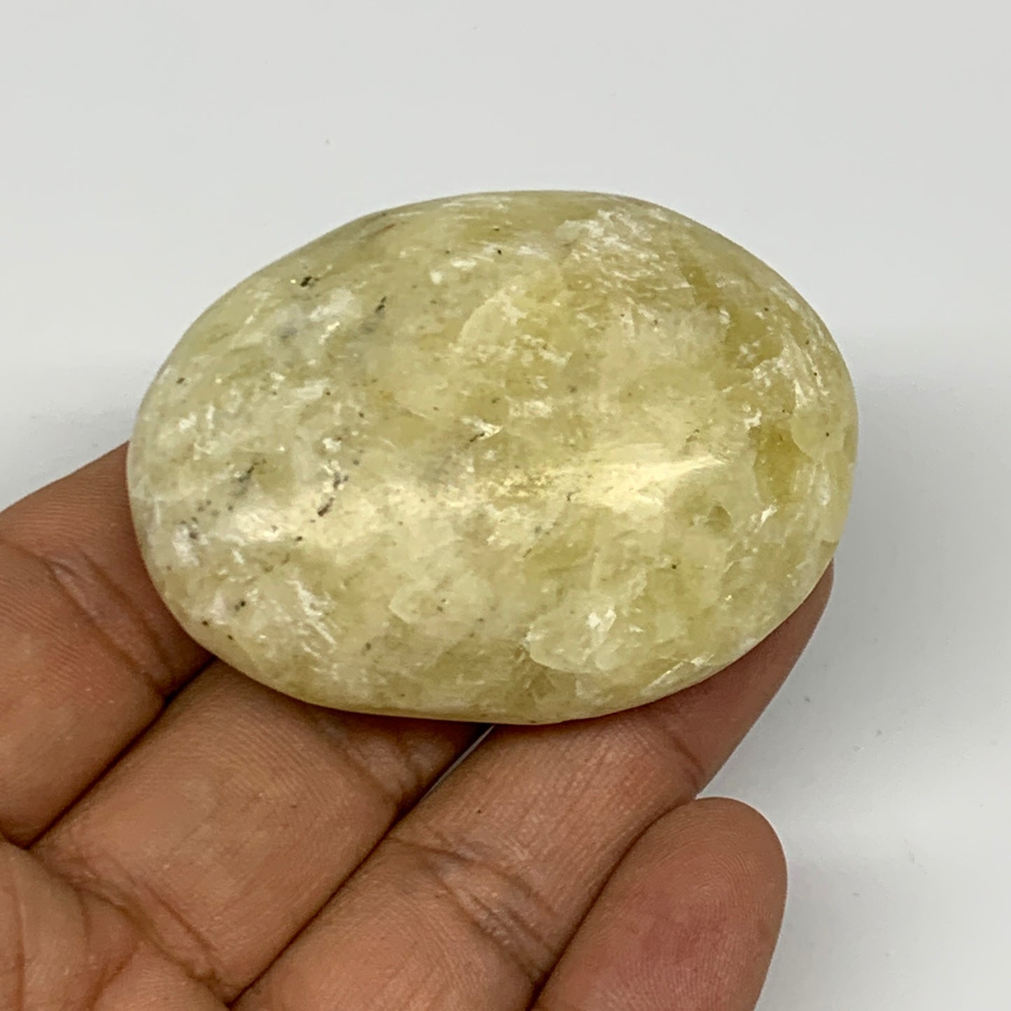 74.1g, 2.2"x1.6"x0.9", Natural Yellow Calcite Palm-Stone Crystal Polished Reiki,