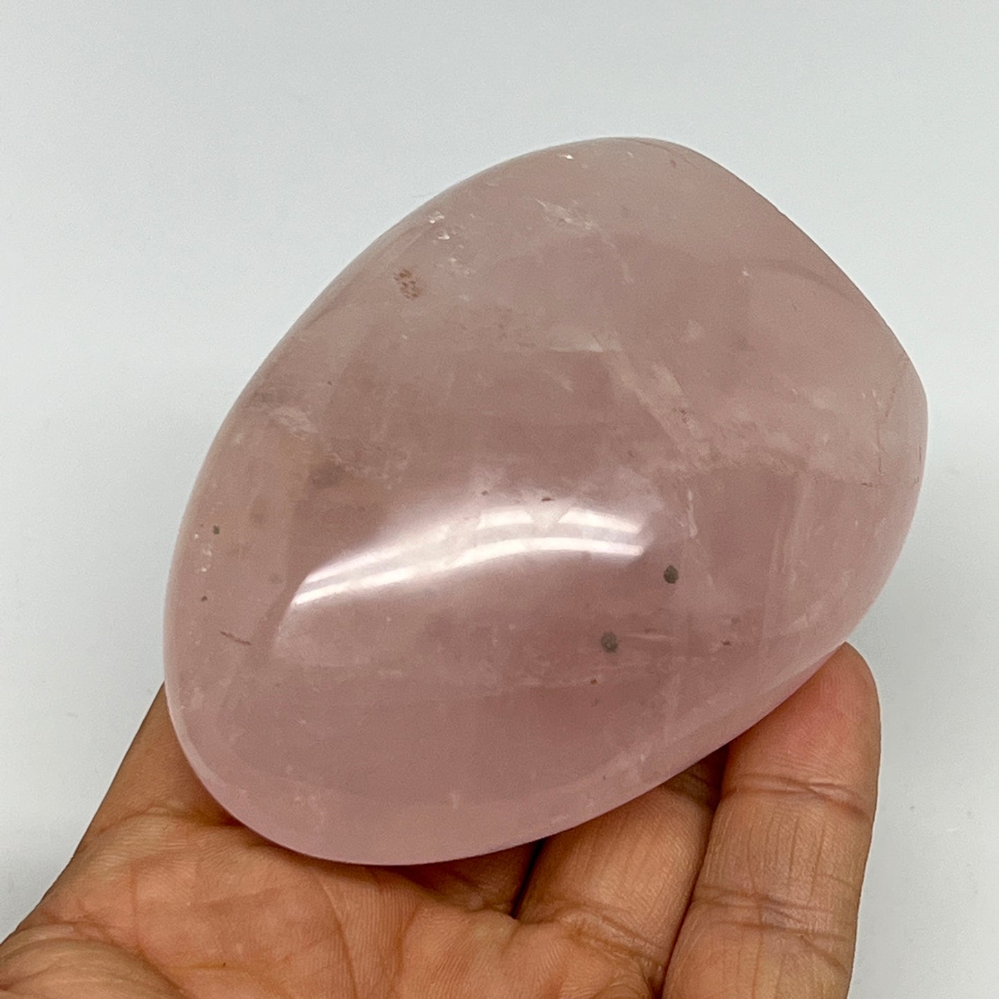 224g,3.1"x2.4"x1.3" Rose Quartz Crystal Freeform Polished Crystal, B20674