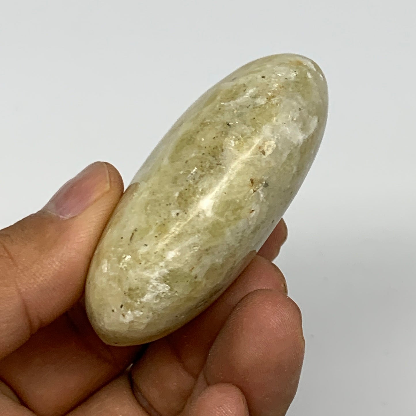 96.1g, 2.3"x1.7"x1", Natural Yellow Calcite Palm-Stone Crystal Polished Reiki, B