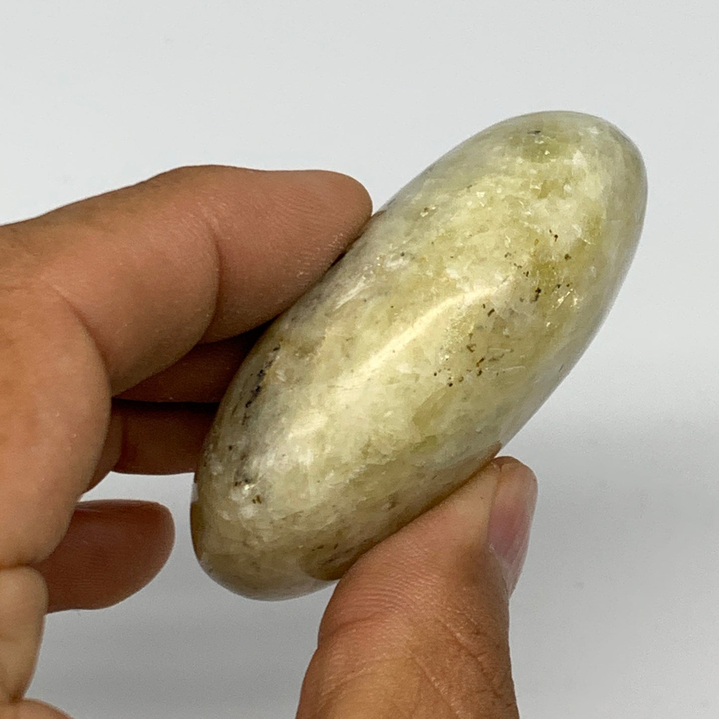 96.1g, 2.3"x1.7"x1", Natural Yellow Calcite Palm-Stone Crystal Polished Reiki, B