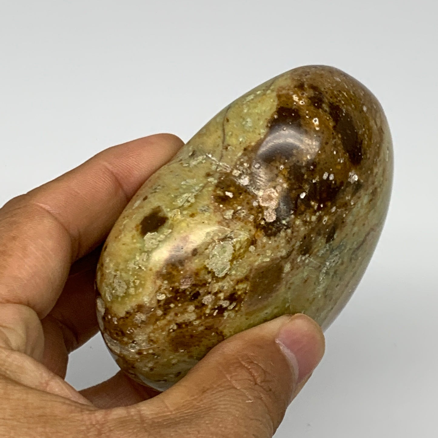 283.1g,2.9"x3.2"x1.6", Green Opal Heart Polished Gemstone @Madagascar, B17568