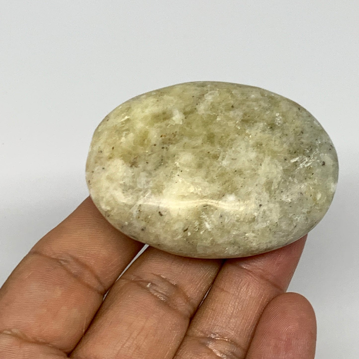 70.8g, 2.2"x1.7"x0.8", Natural Yellow Calcite Palm-Stone Crystal Polished Reiki,