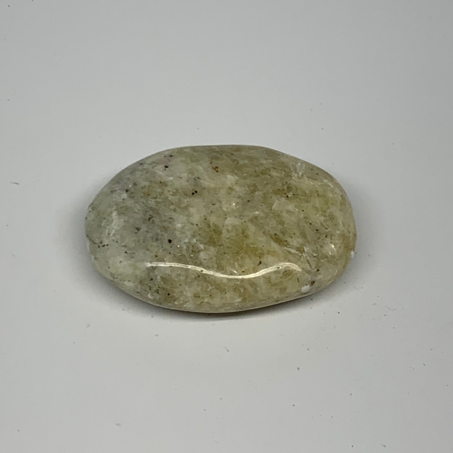 70.8g, 2.2"x1.7"x0.8", Natural Yellow Calcite Palm-Stone Crystal Polished Reiki,