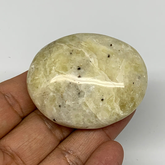 75.5g, 2.1"x1.7"x0.9", Natural Yellow Calcite Palm-Stone Crystal Polished Reiki,