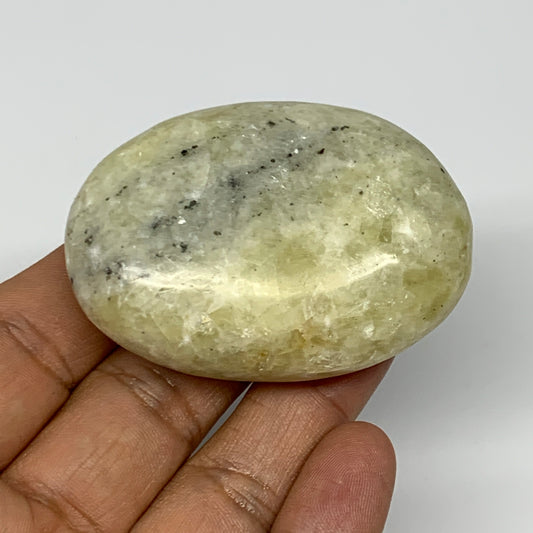 92.8g, 2.3"x1.6"x0.9", Natural Yellow Calcite Palm-Stone Crystal Polished Reiki,