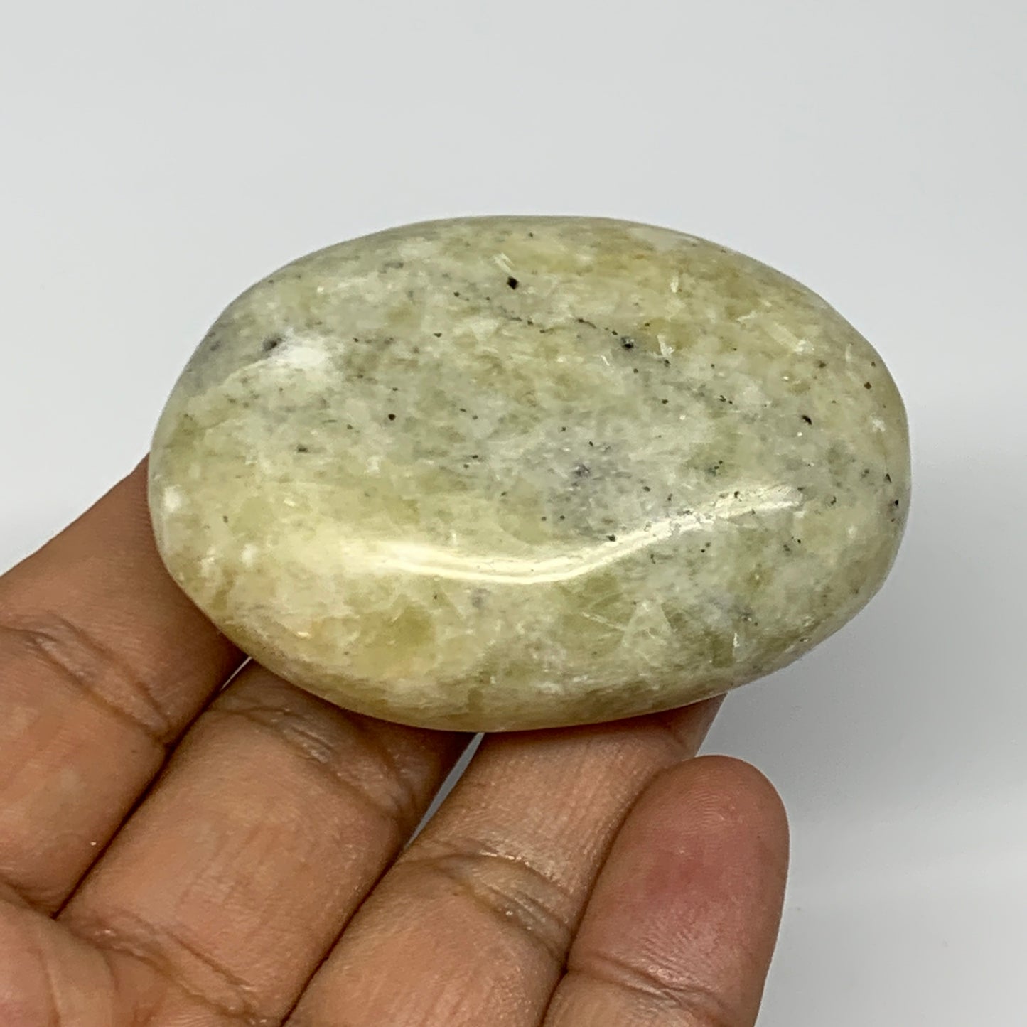 92.8g, 2.3"x1.6"x0.9", Natural Yellow Calcite Palm-Stone Crystal Polished Reiki,