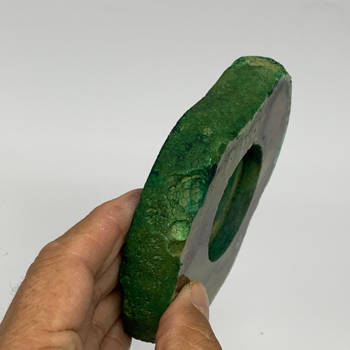 270.6g, 4.2"x3.5"x0.7", Dyed Agate Tea Light Candle Holder Crystal, B25559