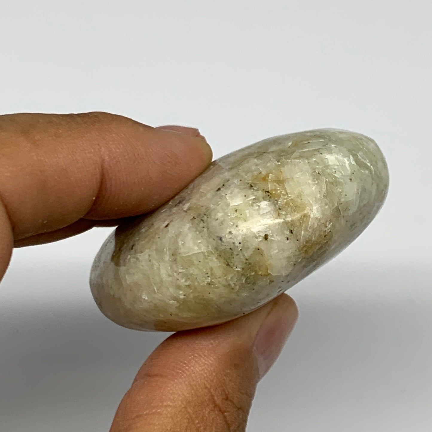 99.1g, 2.3"x1.9"x0.9", Natural Yellow Calcite Palm-Stone Crystal Polished Reiki,