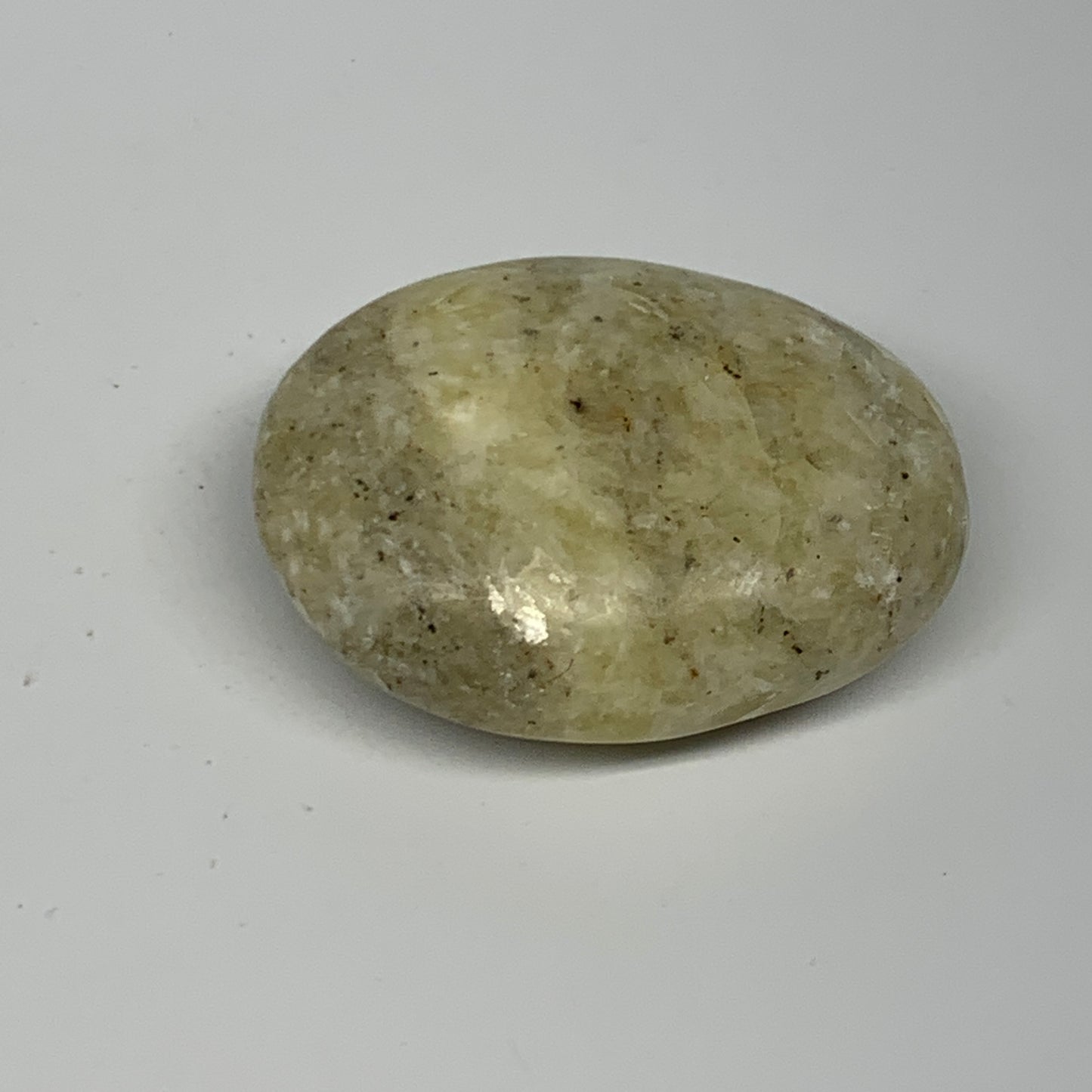 77.8g, 2.1"x1.7"x0.9", Natural Yellow Calcite Palm-Stone Crystal Polished Reiki,