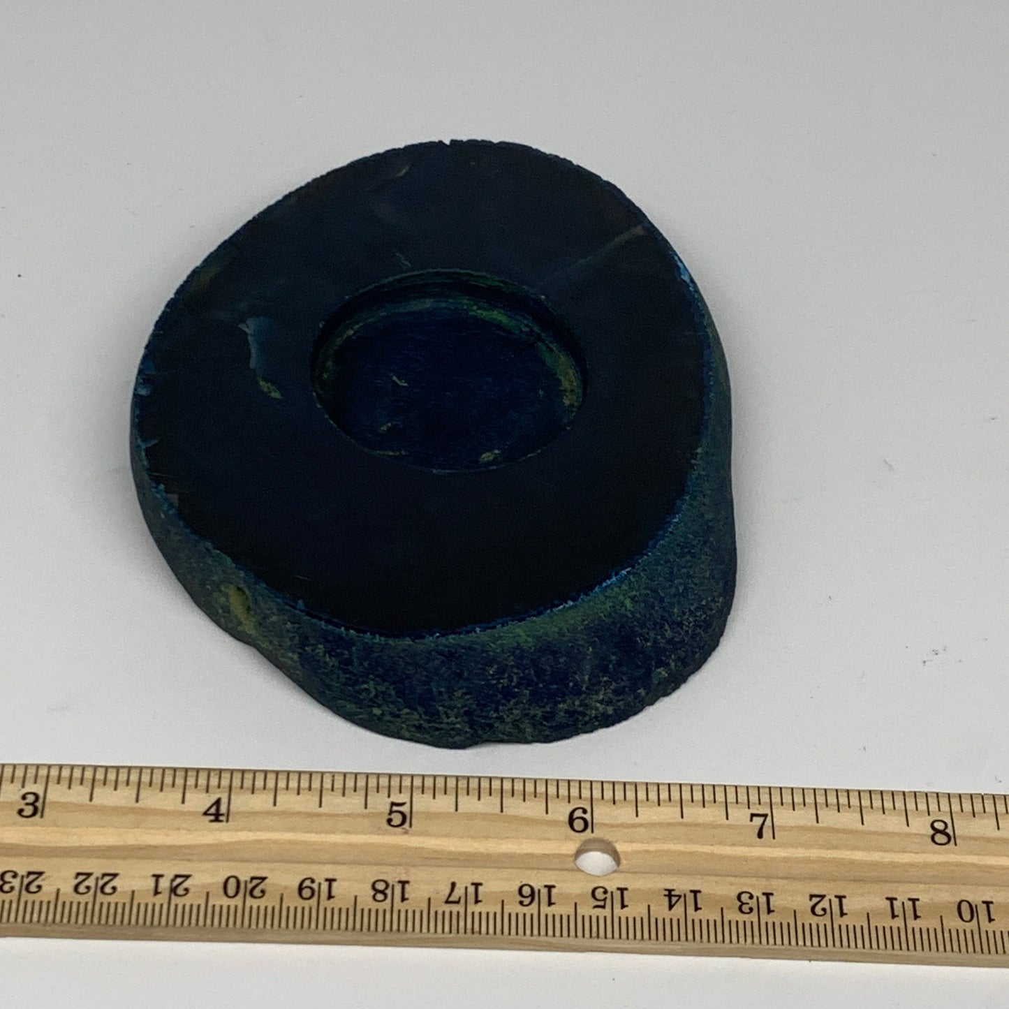 314.7g, 4.5"x3.7"x0.7", Dyed Agate Tea Light Candle Holder Crystal, B25570