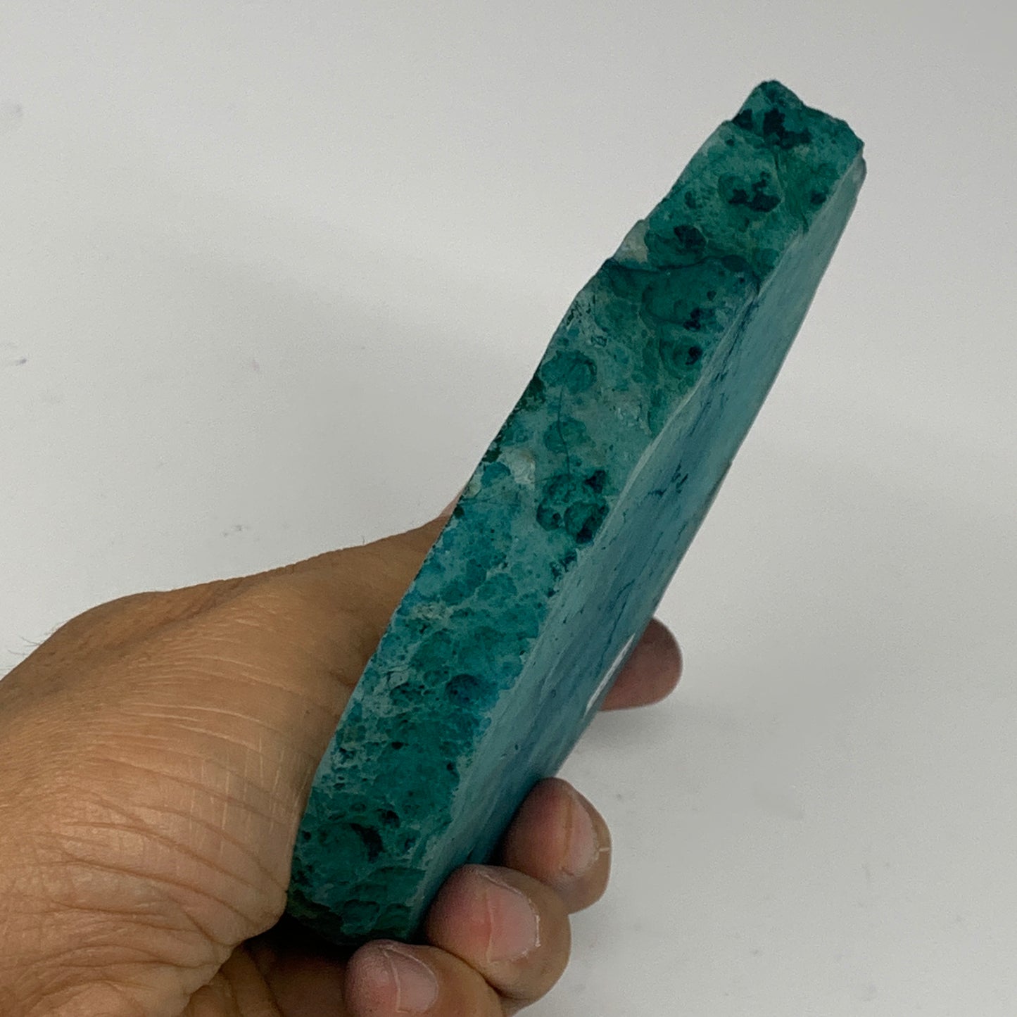 334.3g, 4.9"x4.4"x0.6", Dyed Agate Tea Light Candle Holder Crystal, B25573