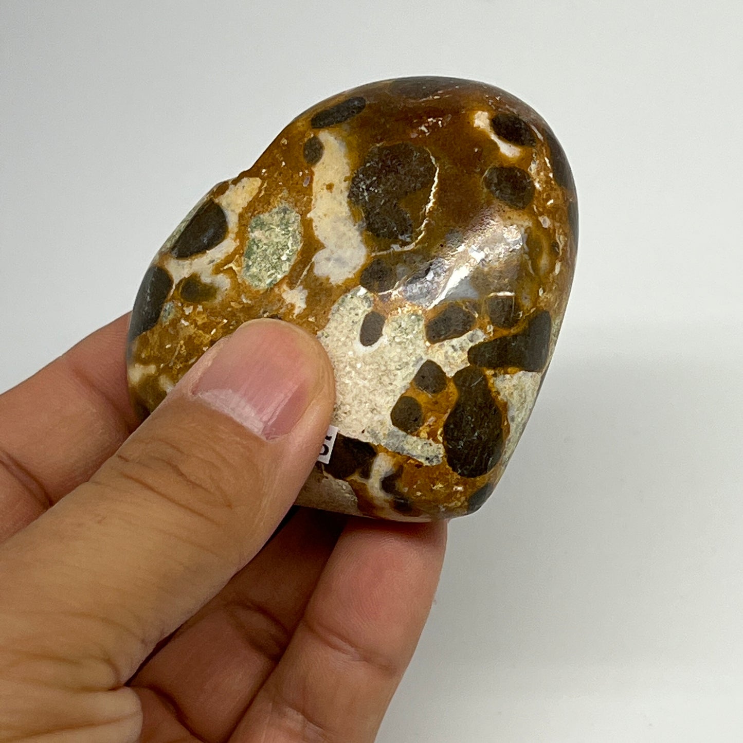 133.4g,2.2"x2.6"x1" Fruit Jasper Heart Polished Healing Home Decor, B21945