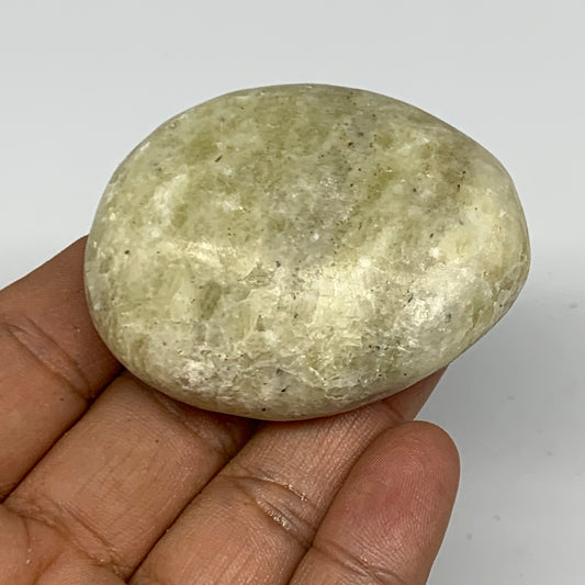 95.8g, 2.2"x1.7"x1", Natural Yellow Calcite Palm-Stone Crystal Polished Reiki, B