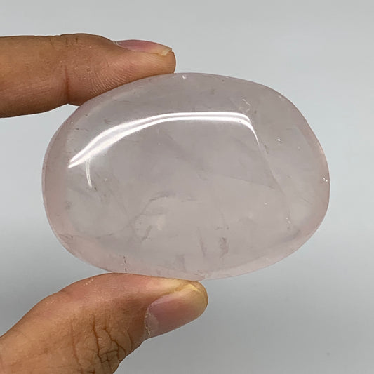 92.4g ,2.4"x1.7"x0.9" Rose Quartz Palm-stone Tumbled Reiki @Madagascar, B5801