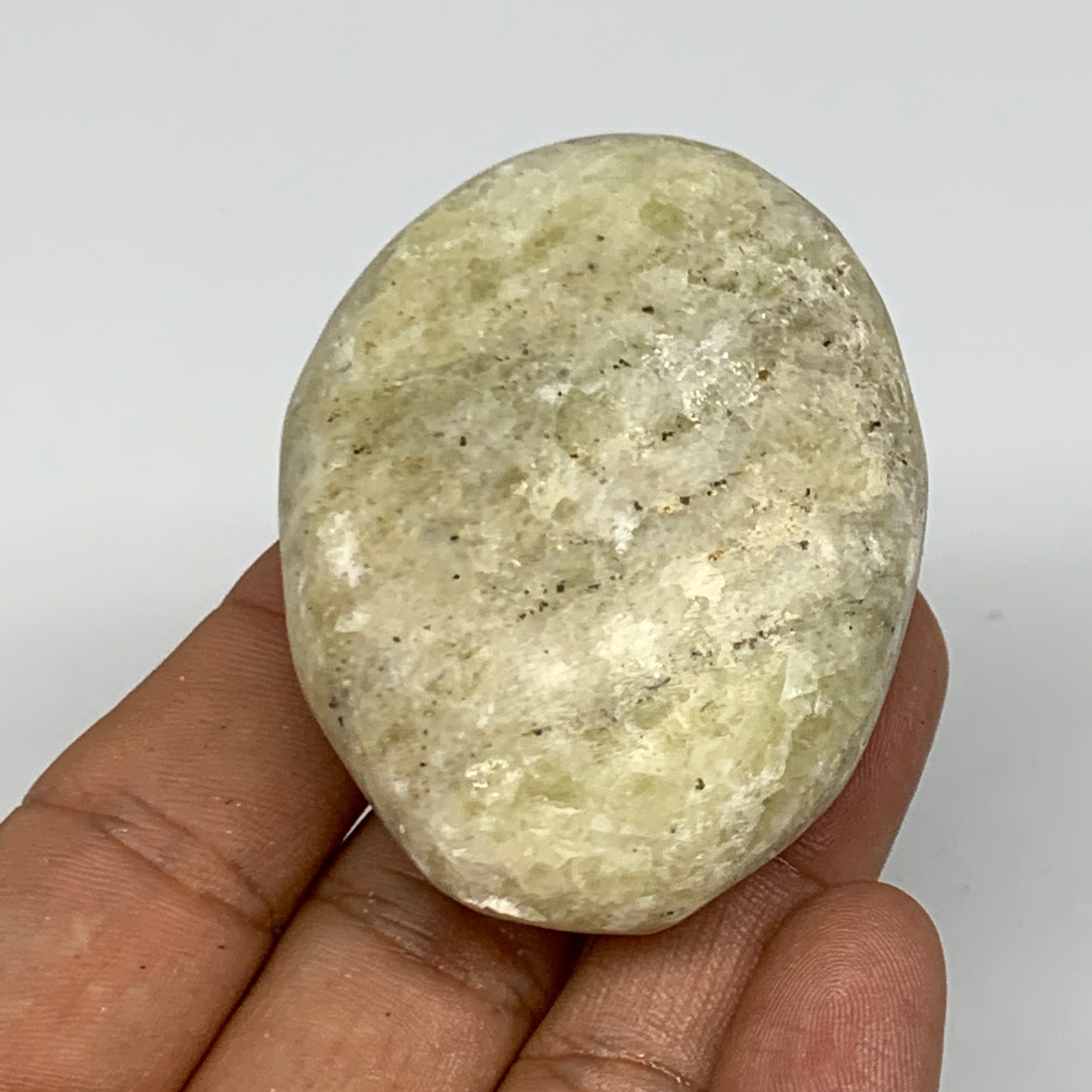 95.8g, 2.2"x1.7"x1", Natural Yellow Calcite Palm-Stone Crystal Polished Reiki, B