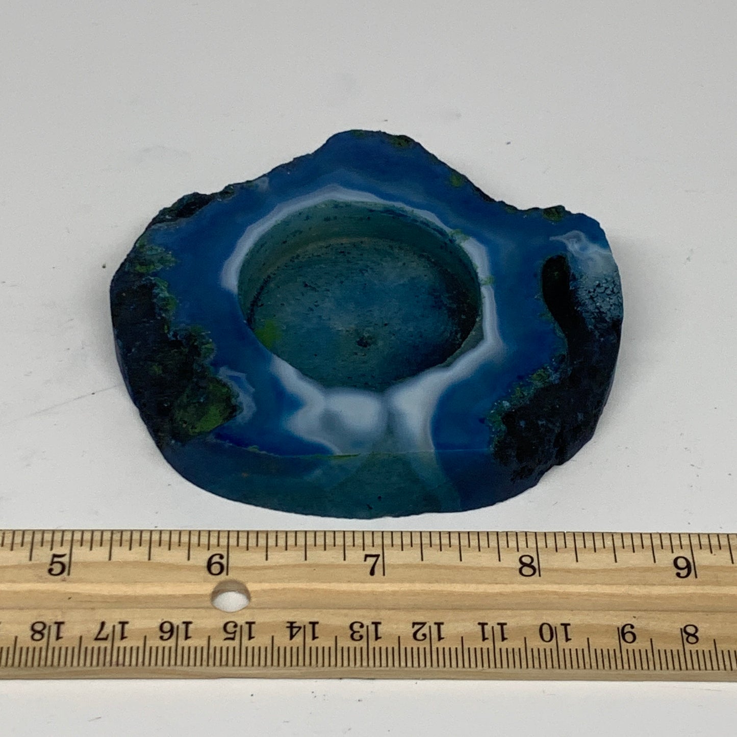 186.5g, 3.6"x3.4"x0.6", Dyed Agate Tea Light Candle Holder Crystal, B25582