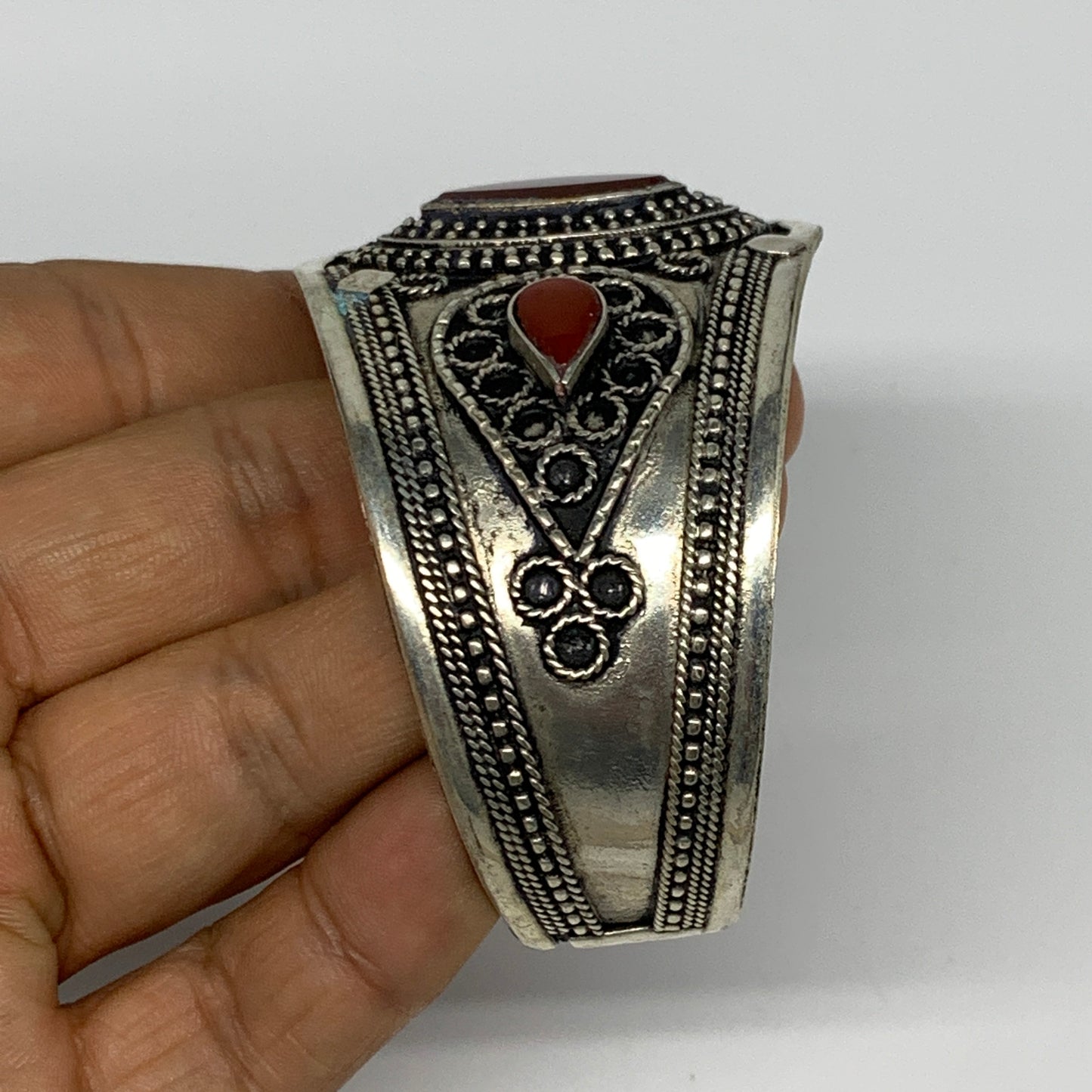 32.6g, 1.6" Red Carnelian Turkmen Cuff Bracelet Tribal Small Marquise, B13443