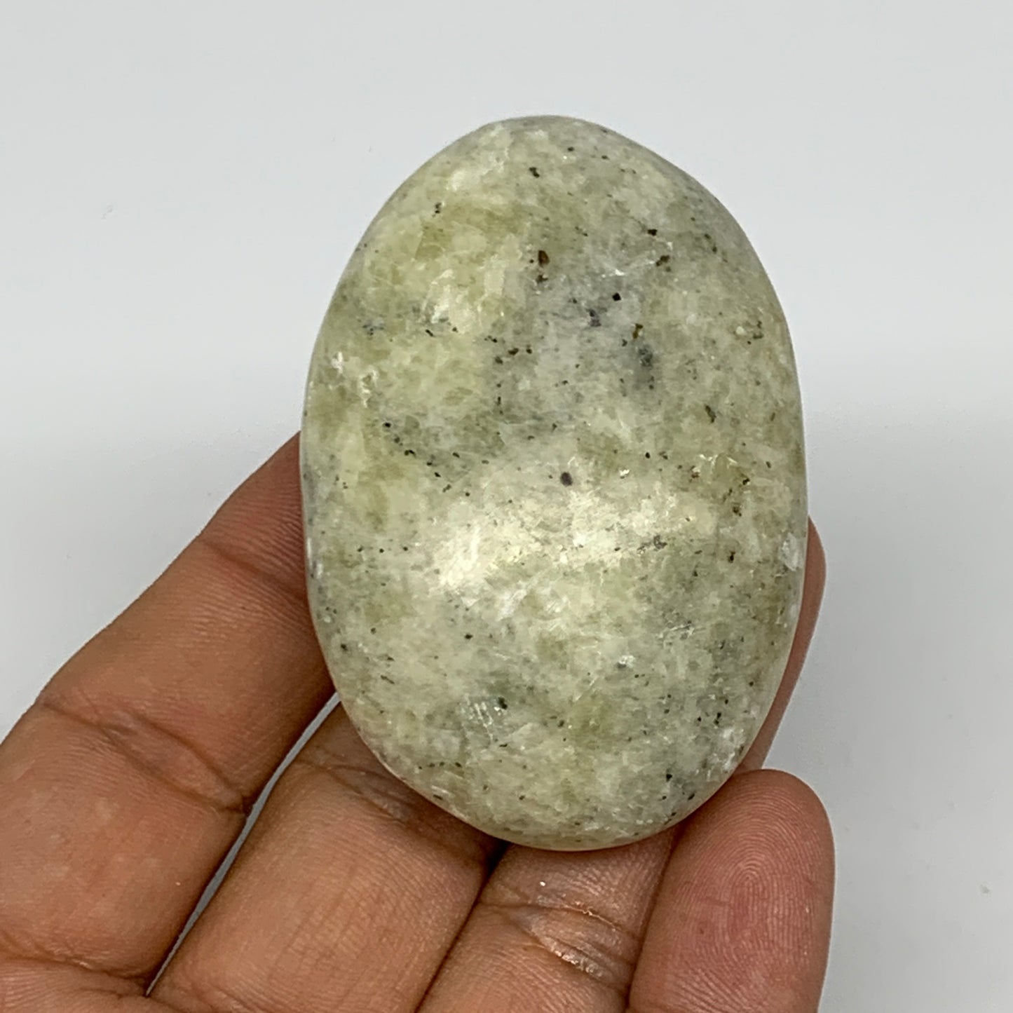 79.2g, 2.4"x1.6"x0.8", Natural Yellow Calcite Palm-Stone Crystal Polished Reiki,