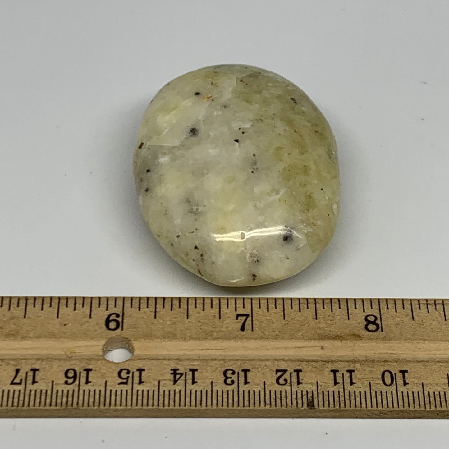 80.1g, 2.2"x1.7"x0.9", Natural Yellow Calcite Palm-Stone Crystal Polished Reiki,