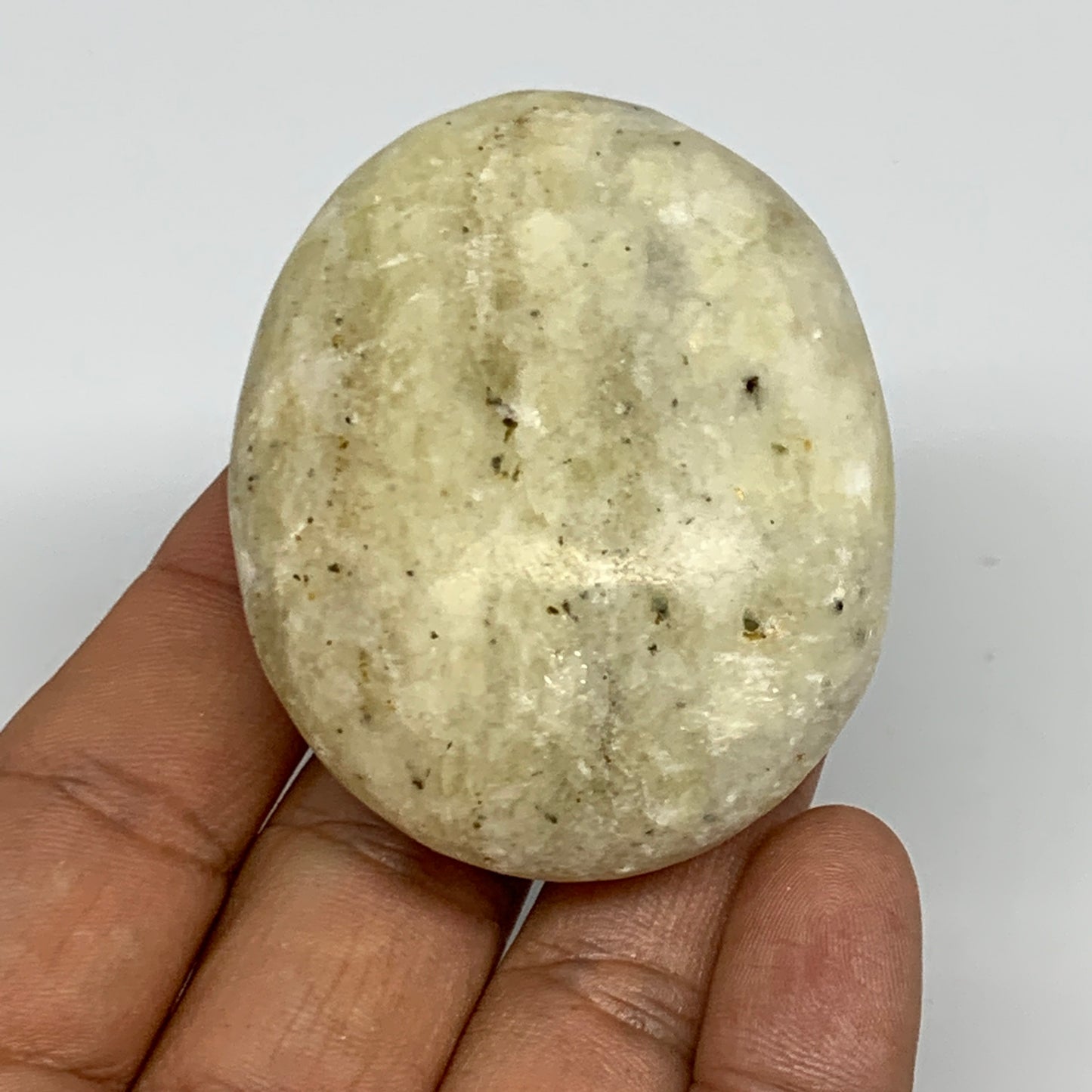 97.1g, 2.3"x1.8"x0.9", Natural Yellow Calcite Palm-Stone Crystal Polished Reiki,