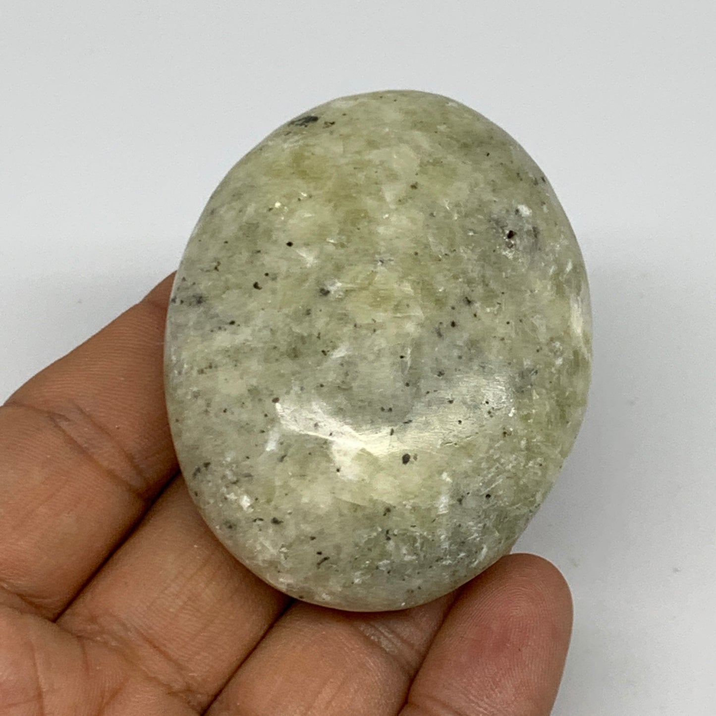 92.9g, 2.4"x1.8"x0.9", Natural Yellow Calcite Palm-Stone Crystal Polished Reiki,