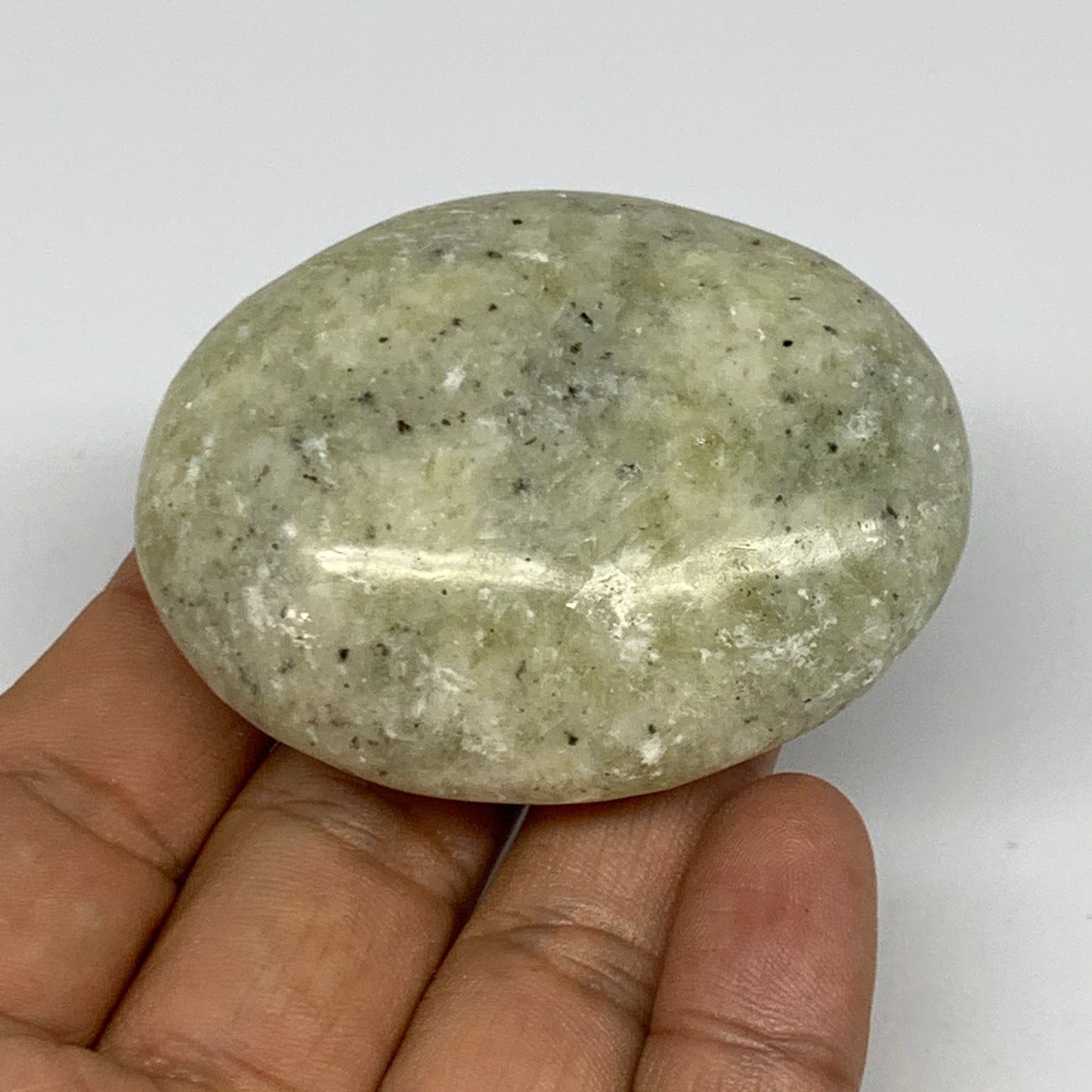 92.9g, 2.4"x1.8"x0.9", Natural Yellow Calcite Palm-Stone Crystal Polished Reiki,